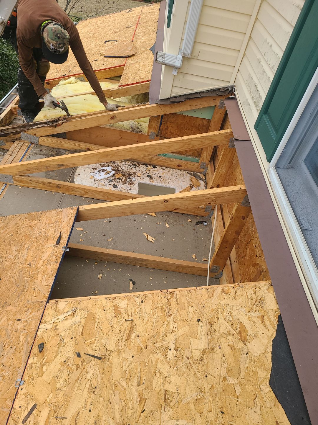 Falls Church: Residential Roof Replacement with CertainTeed Landmark Pro in Max Def Colonial Slate by RM Banning, Inc.