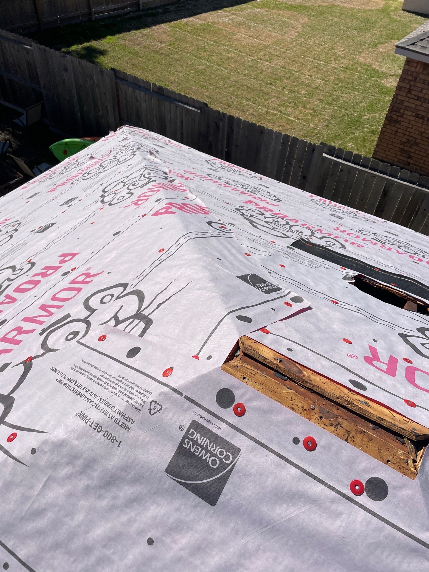 Residential Roofing Installation using Owen's Corning Duration (Lifetime) Shingles by Roof Repair Company