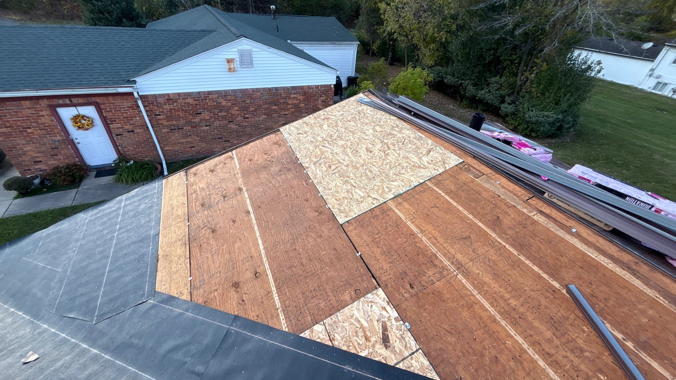 Roof Replacement using Owens Corning Brownwood by 180 Contractors