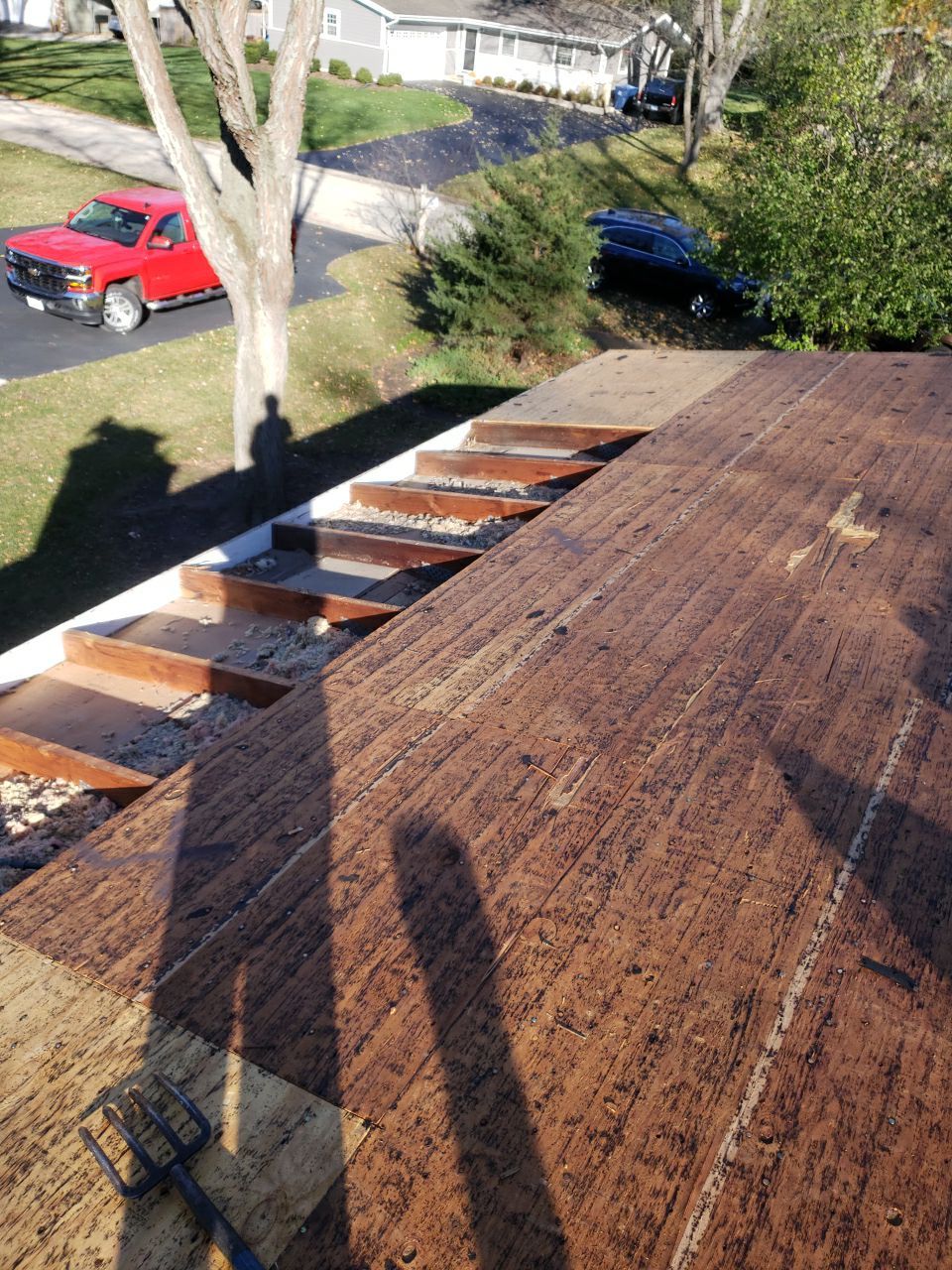 James Hardie Siding Installation, Shingle Roof Replacement & Window Replacement by Custom Installations