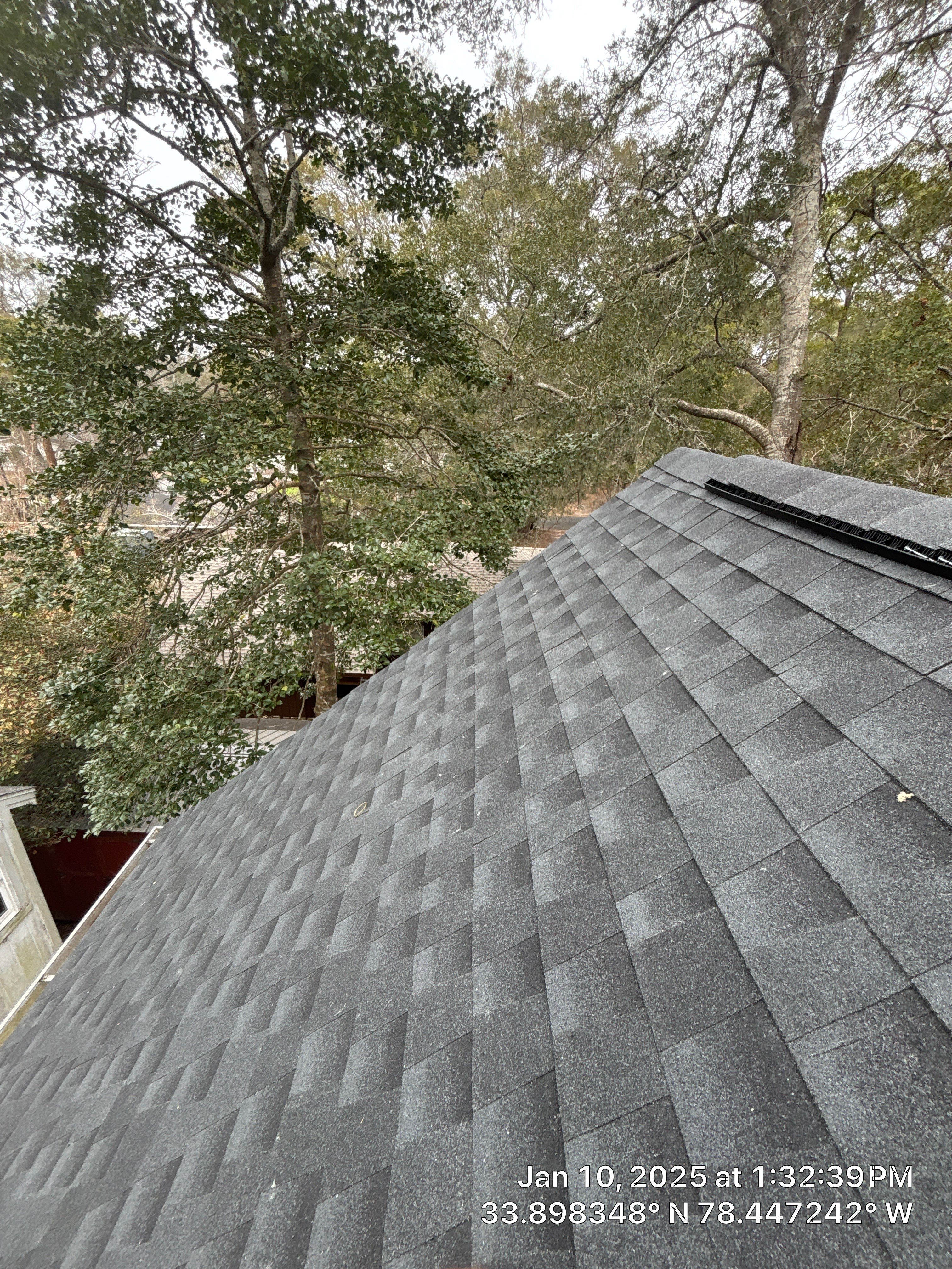 GAF HDZ - Charcoal by Linta Roofing Inc