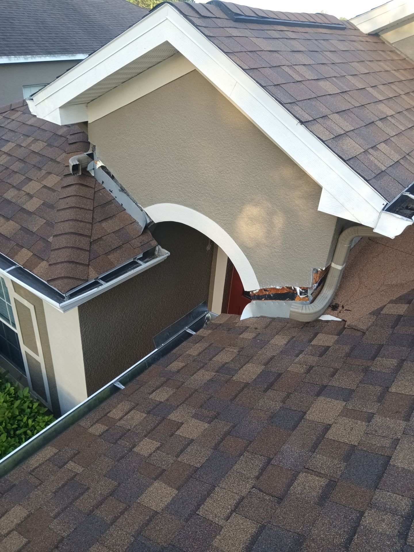 Roof Replacement in Valrico, FL by Shingle Masters Roofing