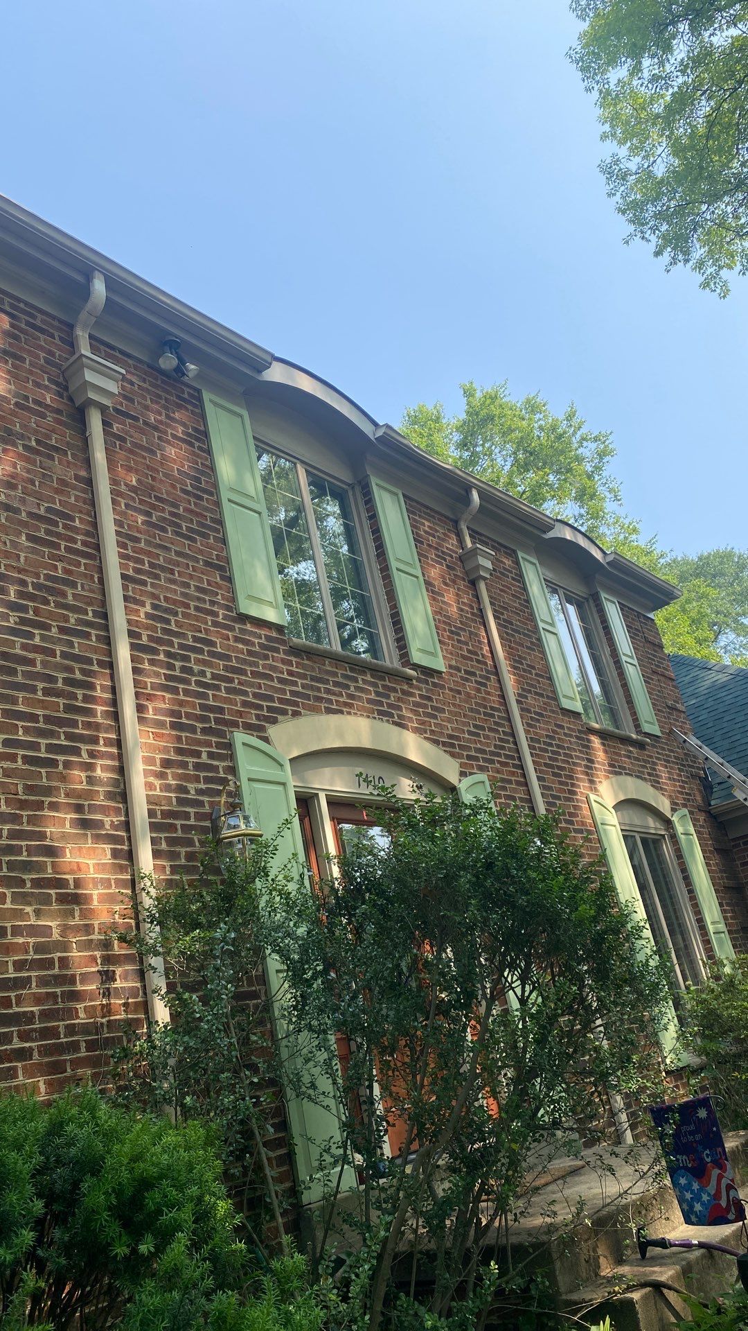 Springfield: Roof Replacement with CertainTeed Landmark Pro in Max Def Evergreen by RM Banning, Inc.