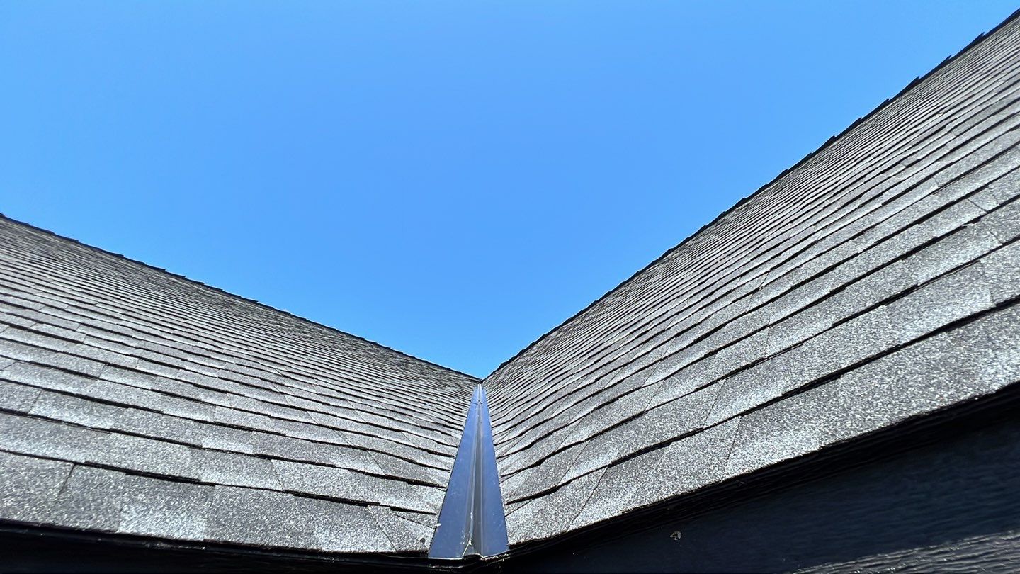 Residential Roofing Installation using GAF Charcoal HDZ by Top Notch Roofing Inc