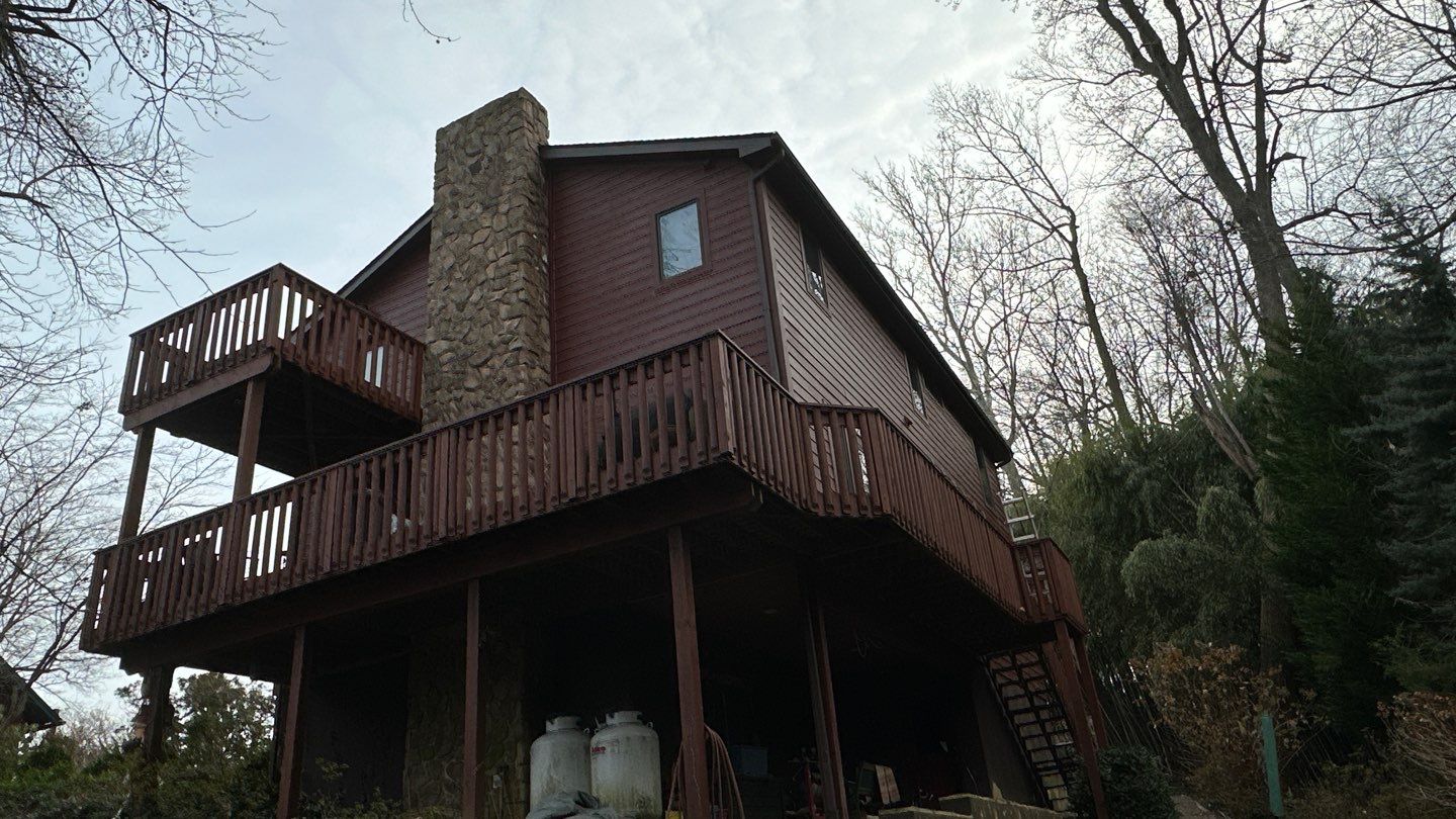 Siding Installation using JH Plank Select Cedermill Eased Edge by ExteriorPros