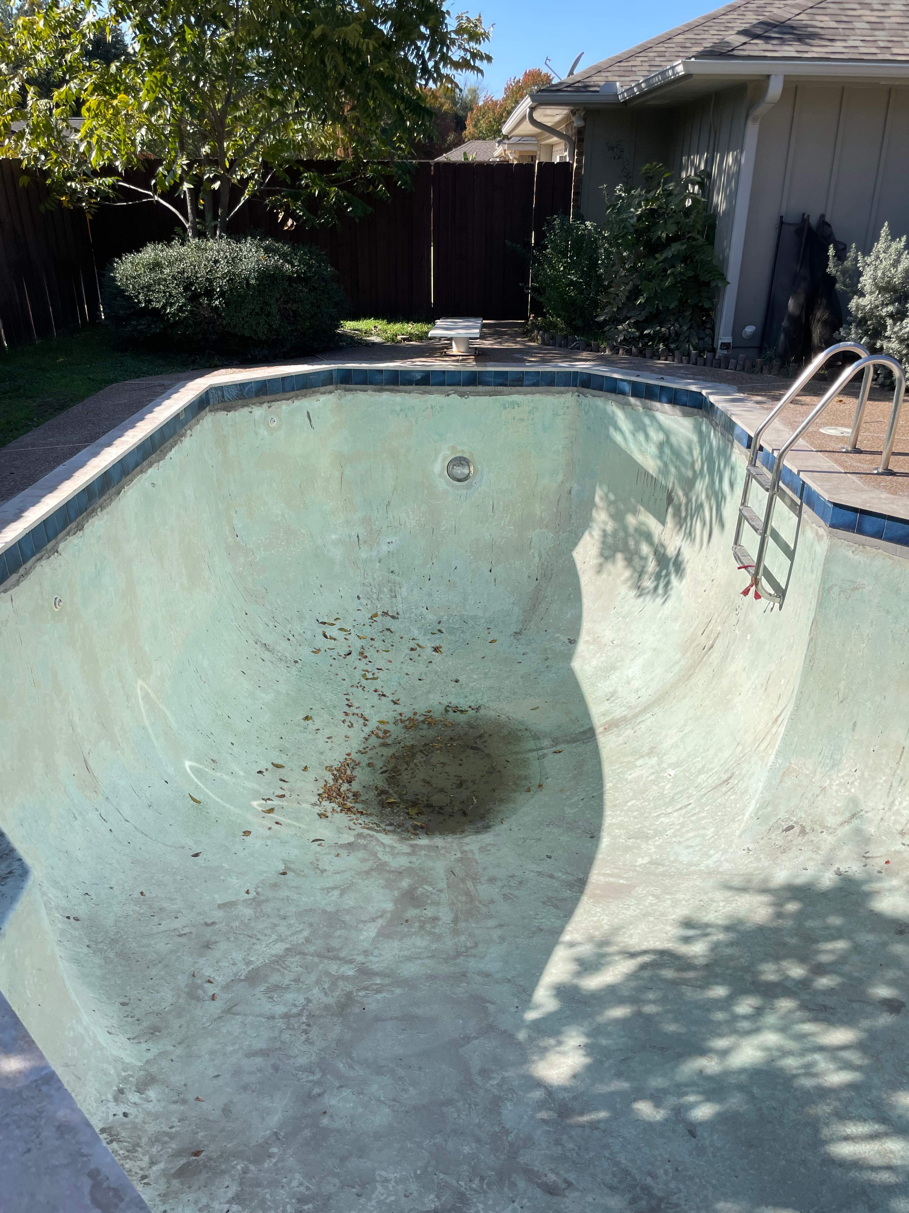 Geometric Pool and Spa Resurface Remodel by Pinnacle Pools and Spas - DFW
