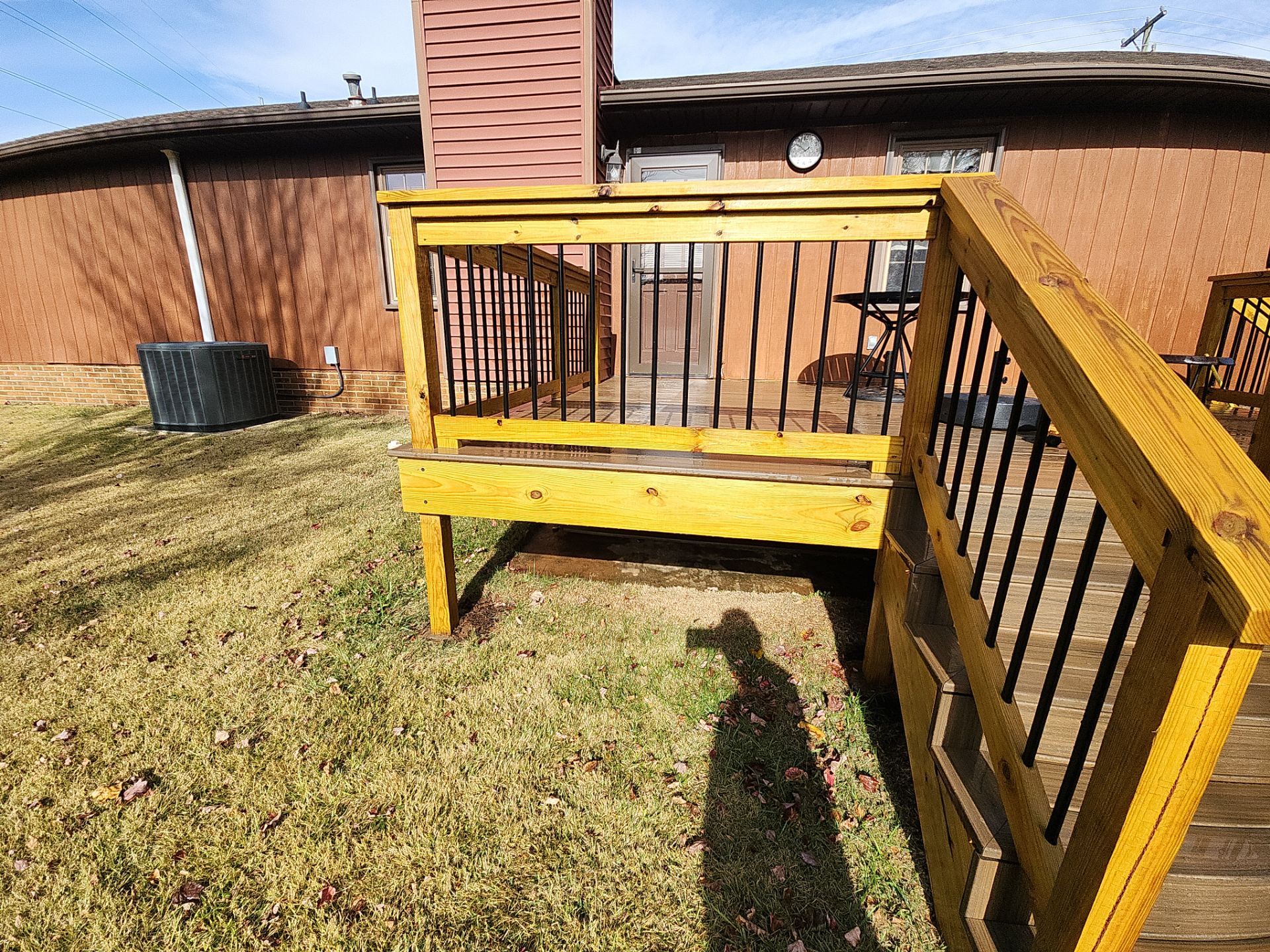 Wood Deck using Wood Sealant by DuraSeal