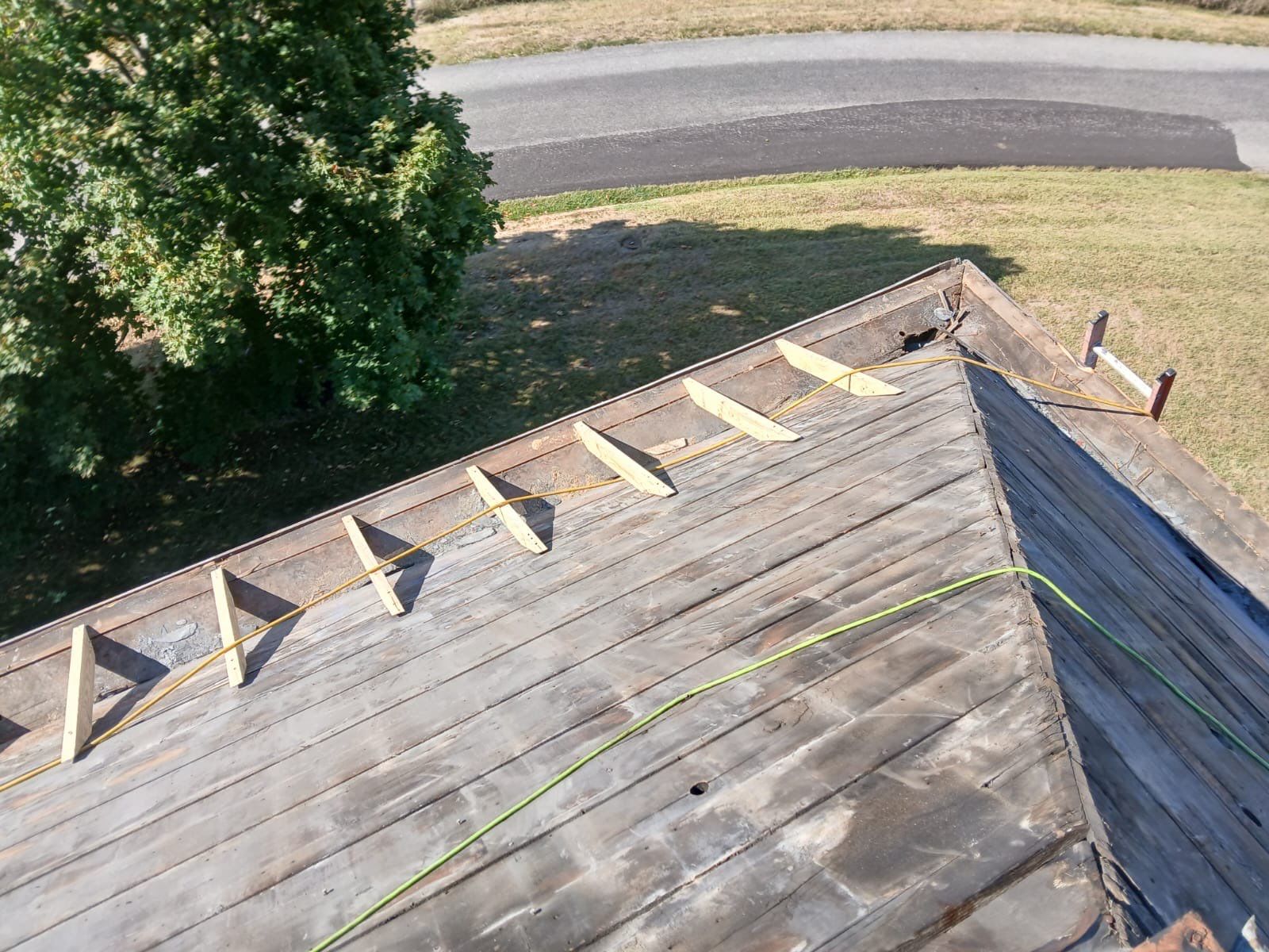 Residential Roofing Installation using Timberline HDZ Shingles - Nantucket Morning by RoofX 