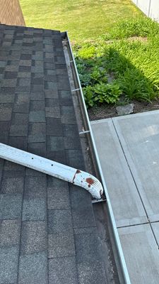 Turtle Shell gutter protection installation in Naperville, IL 60540, photograph 8