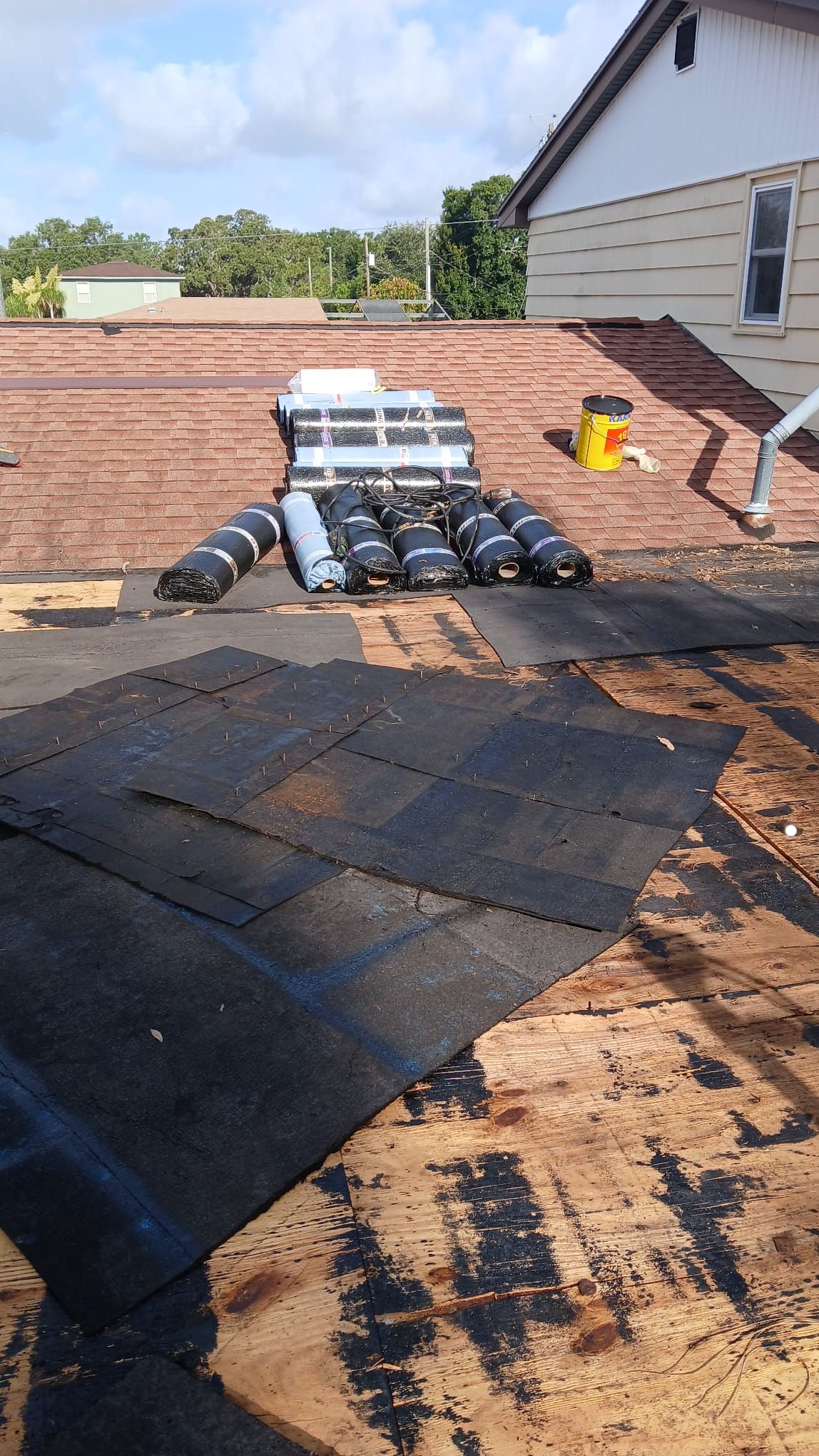 Project in St. Petersburg 33702 by Mitchell Roofing Company LLC 