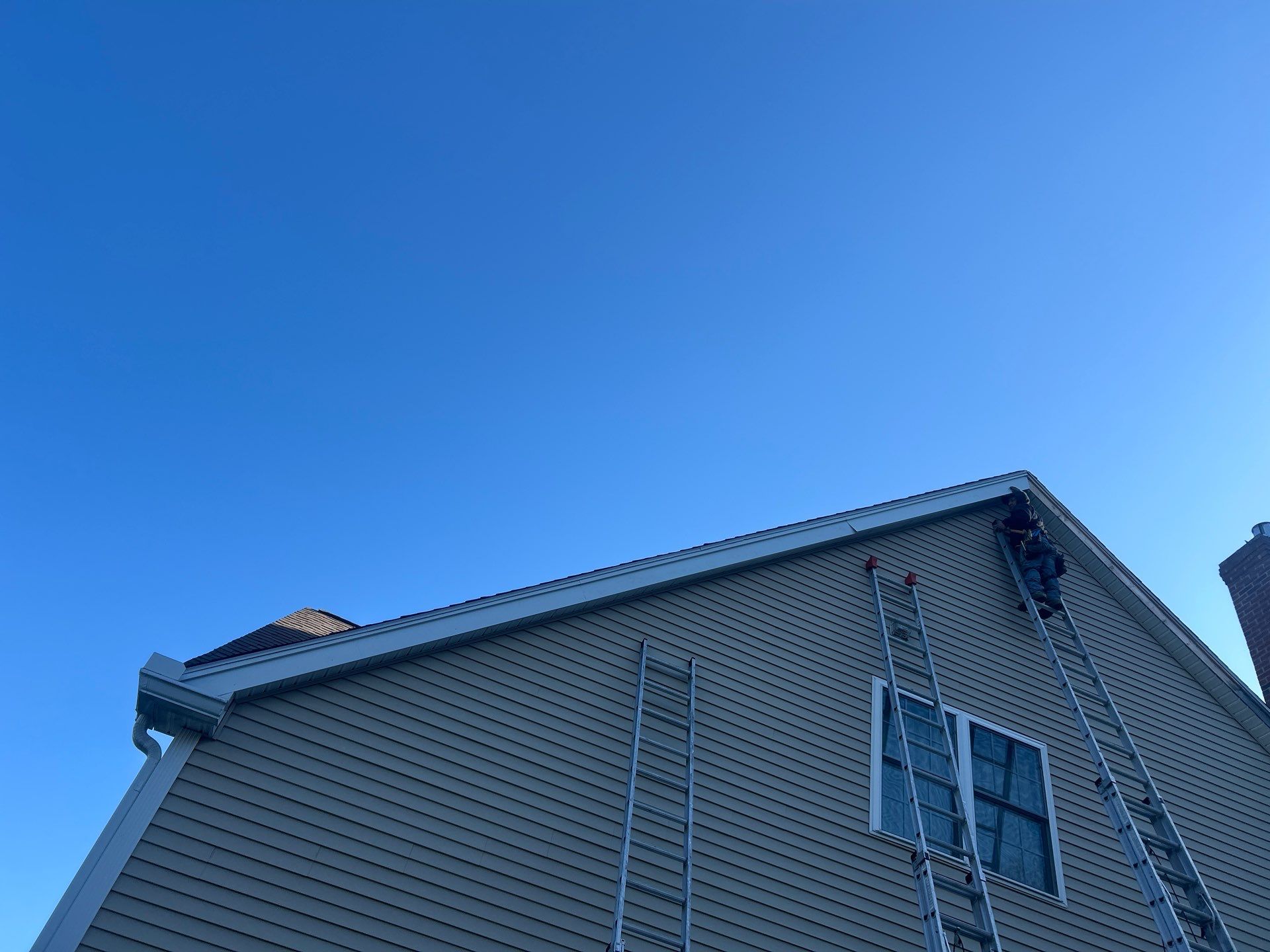 Siding Rake Repair – Littleton, MA by Mighty Dog Roofing of Greater Middlesex County