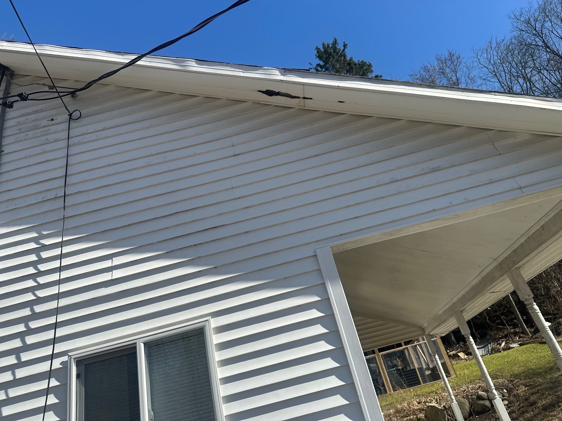 Happy Siding Customer in Highland NY  by roberts roofing