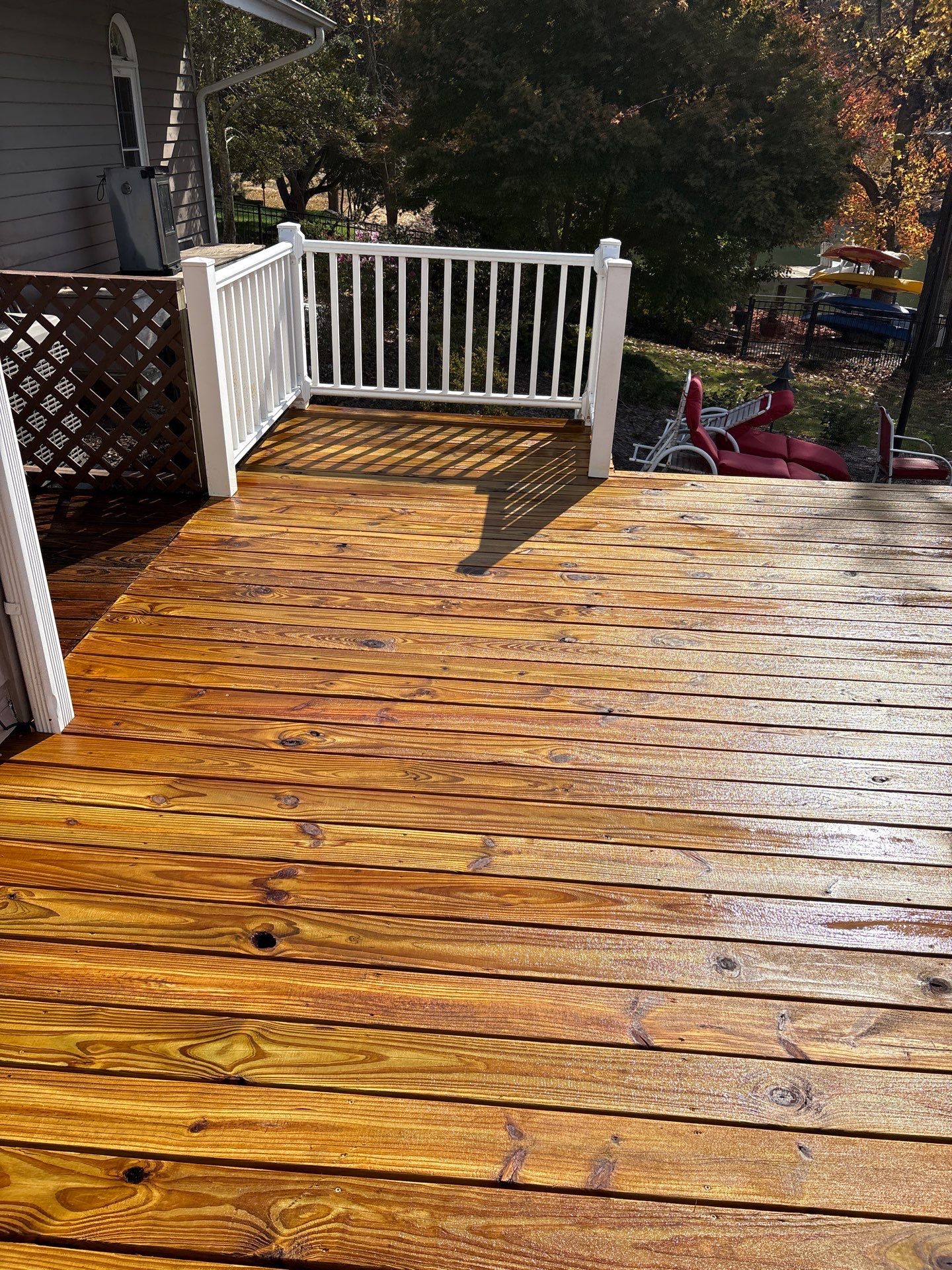 Wood Deck using Wood Sealant by DuraSeal