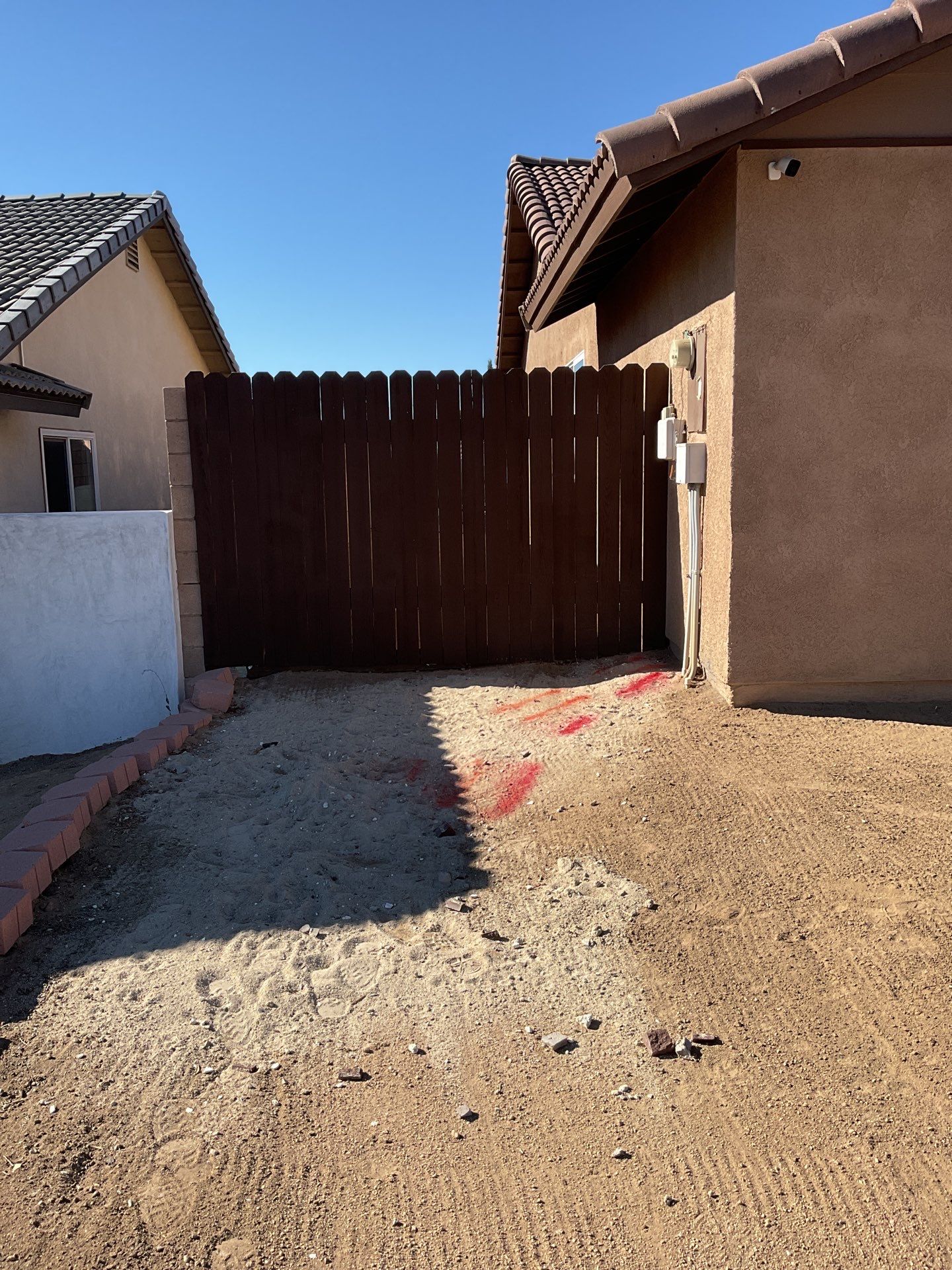 Fence Installation using Vinyl by Fence Guys Inc.
