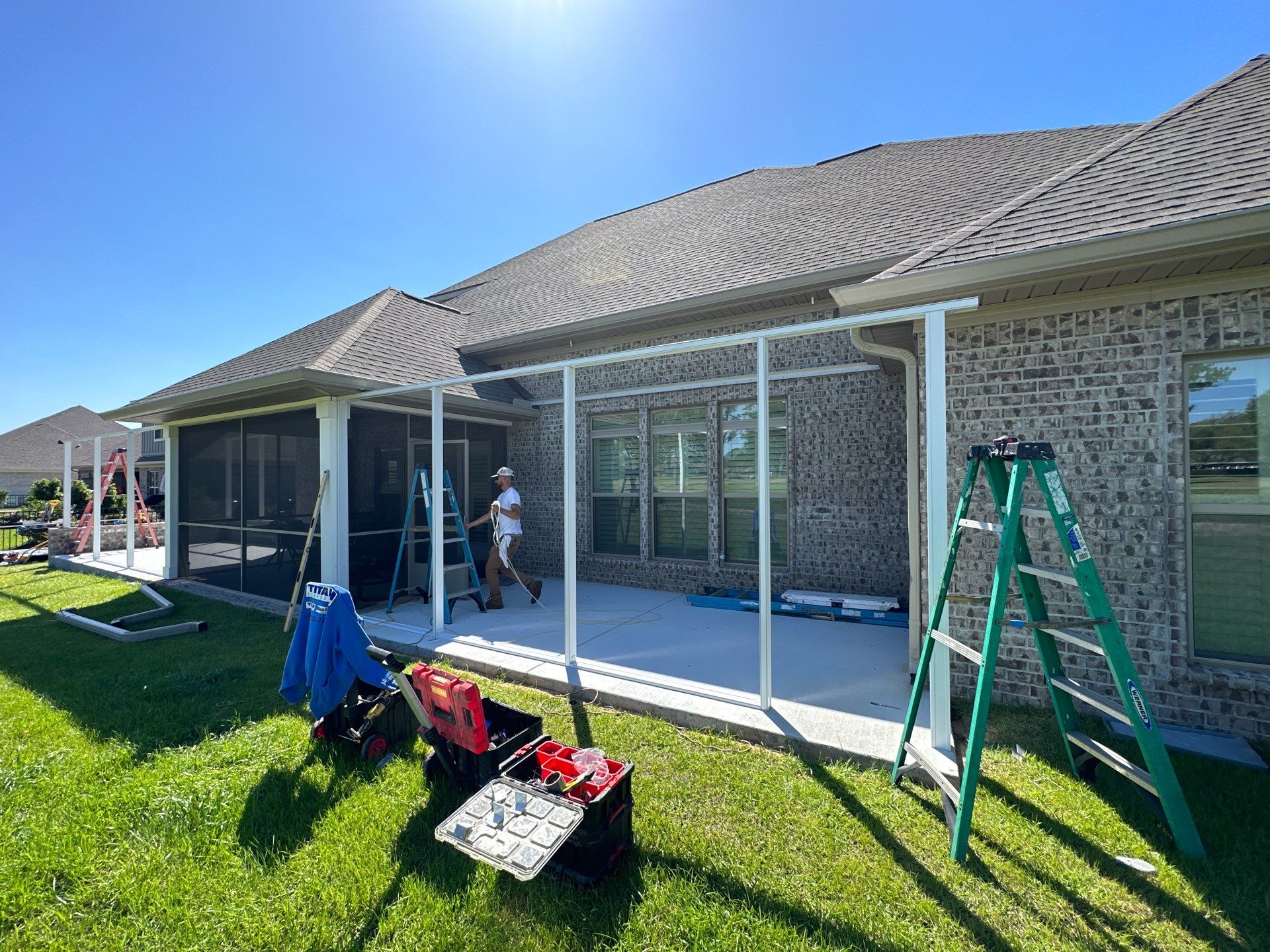 Fairhope, AL Screen Room by Titan Sunrooms