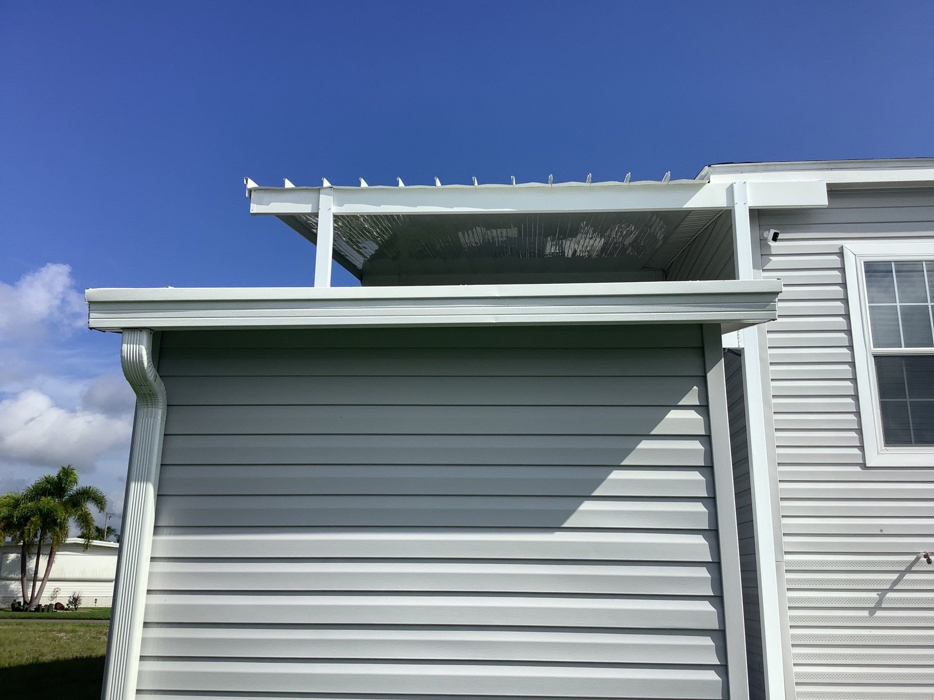7-Inch Seamless Gutters for Heavy Rain in Sarasota FL by Gutter Professors