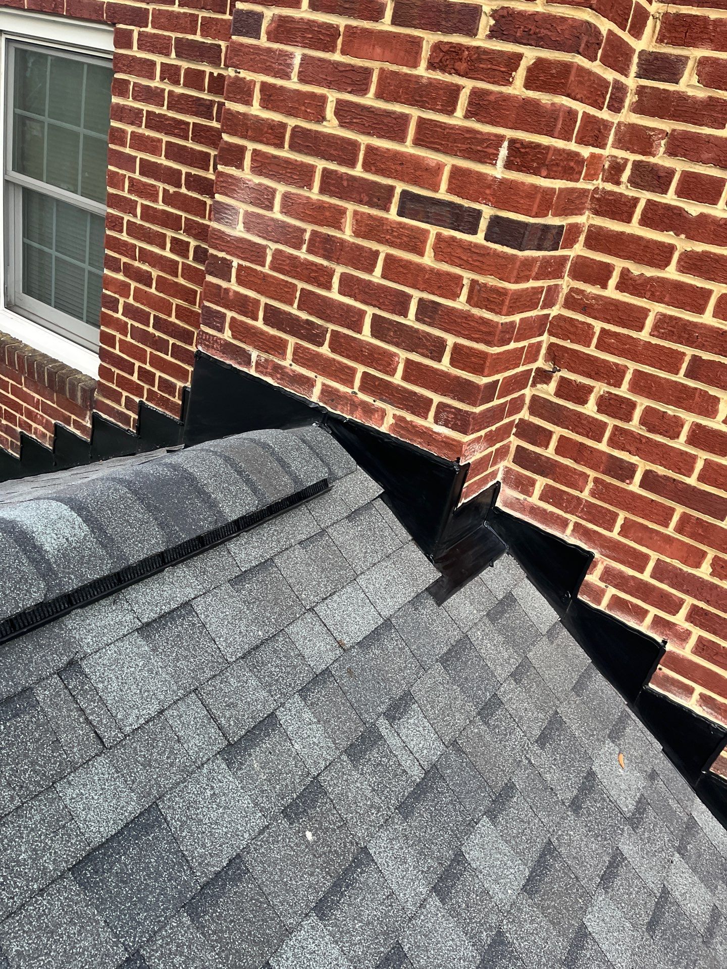 Arlington: Residential Roof Replacement With CertainTeed Landmark Designer Shingles in Georgetown Gray by RM Banning, Inc.