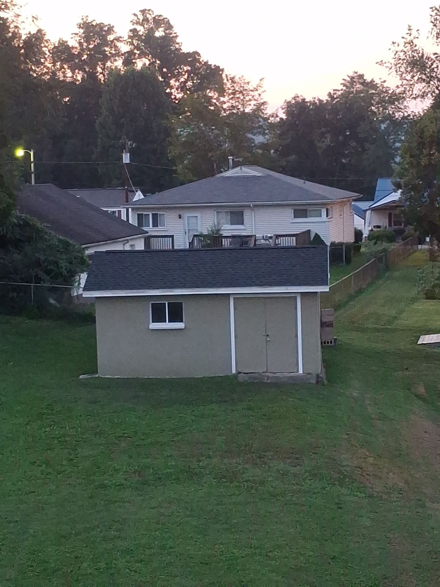 Residential Roofing Installation using GAF Timberline HDZ Charcoal by Rainstoppers Roofing
