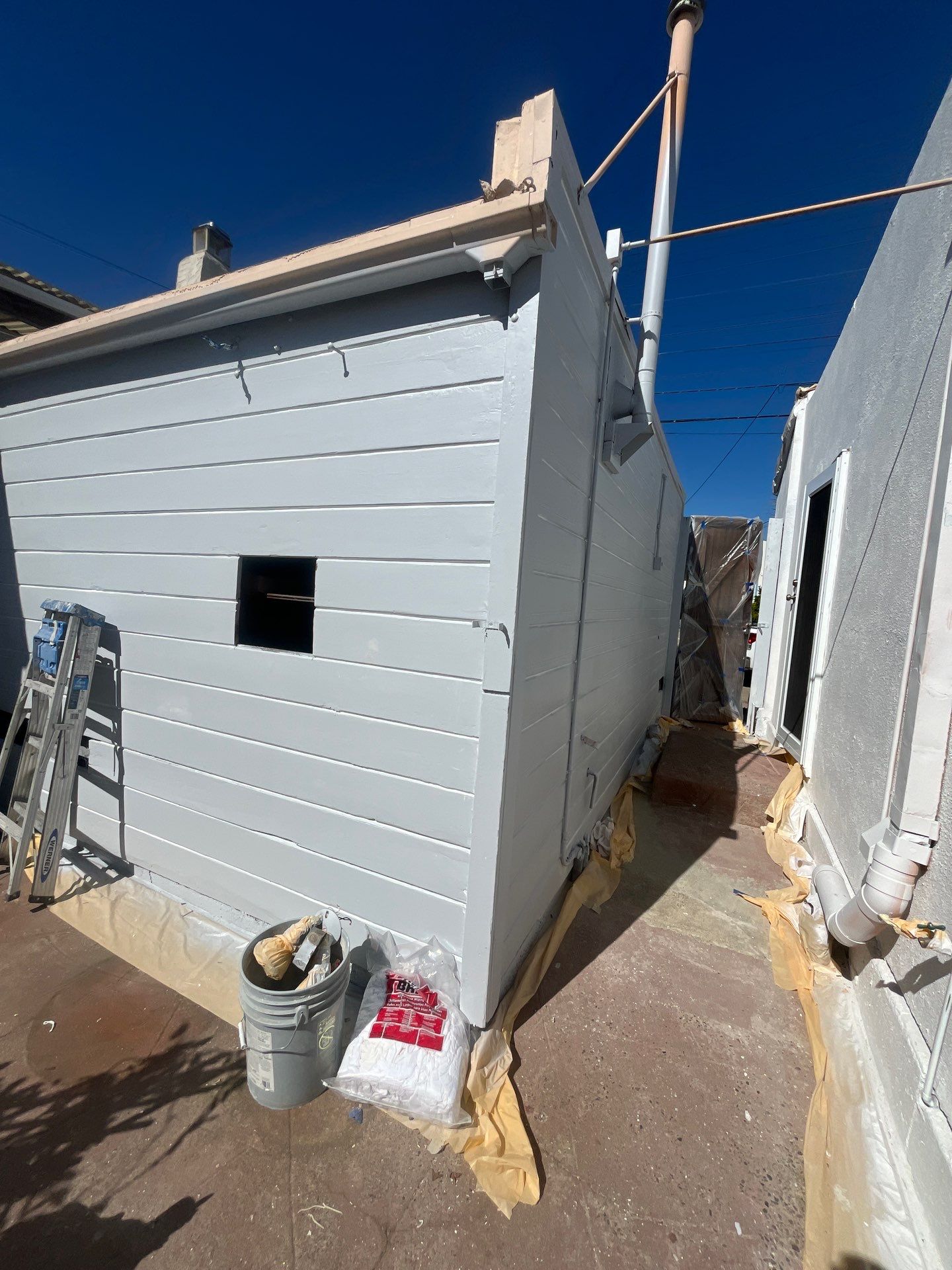 Project in Oakland by Herrera’s Bay Area Painting inc.