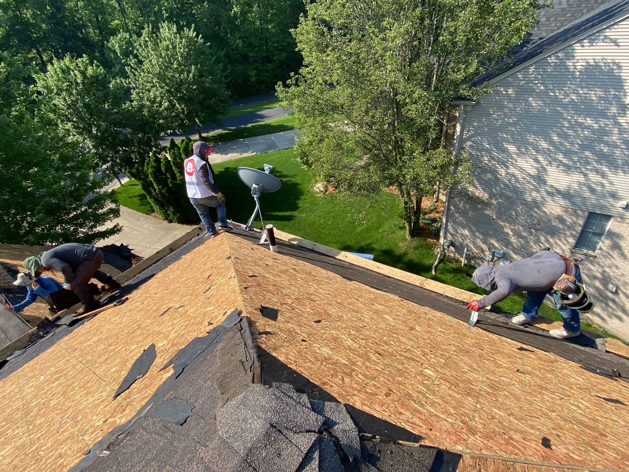 Roof Replacement using CertainTeed Landmark by 180 Contractors