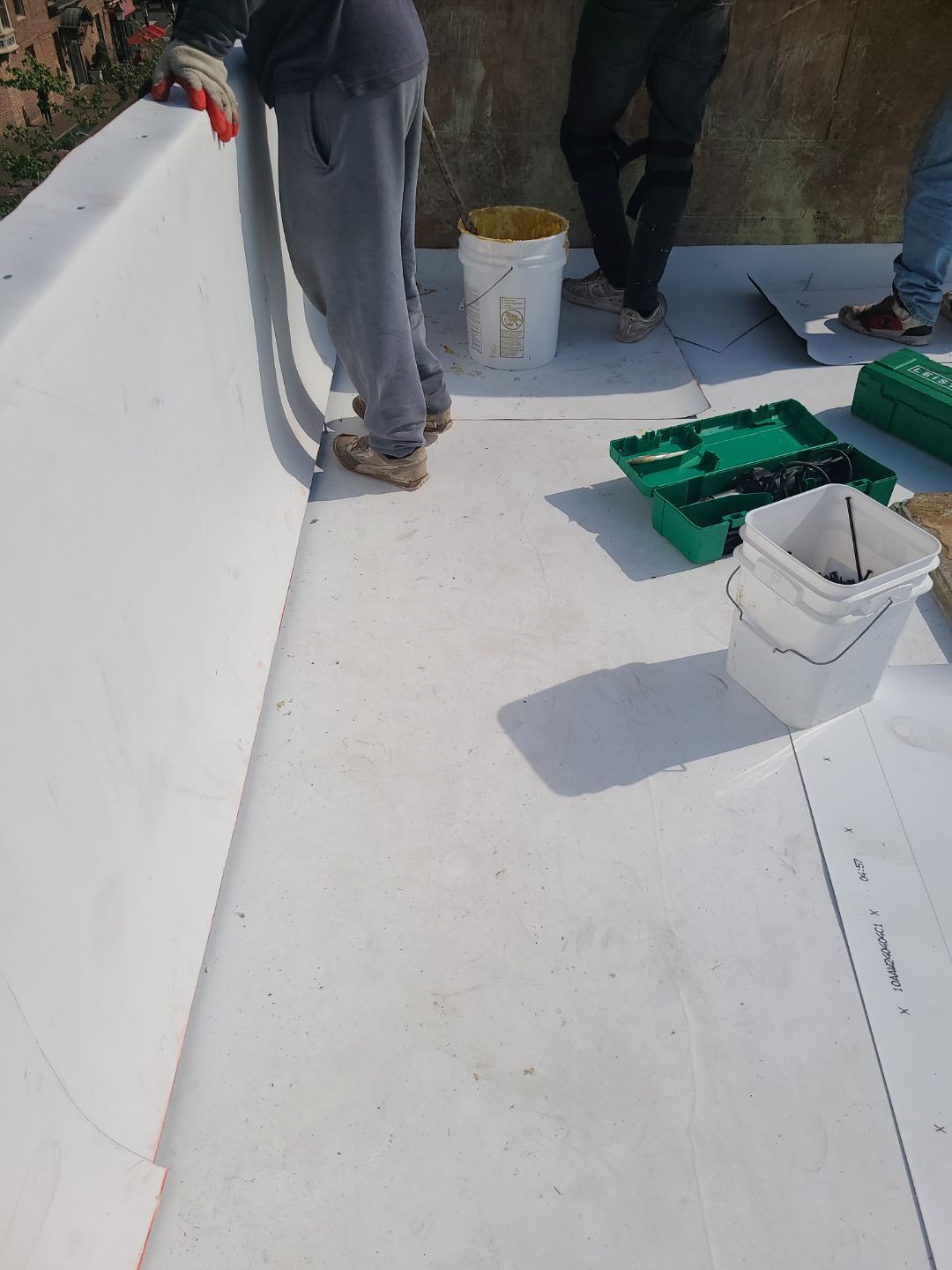 Alexandria: Carlisle Syntec TPO Flat Roof Installation by RM Banning, Inc.