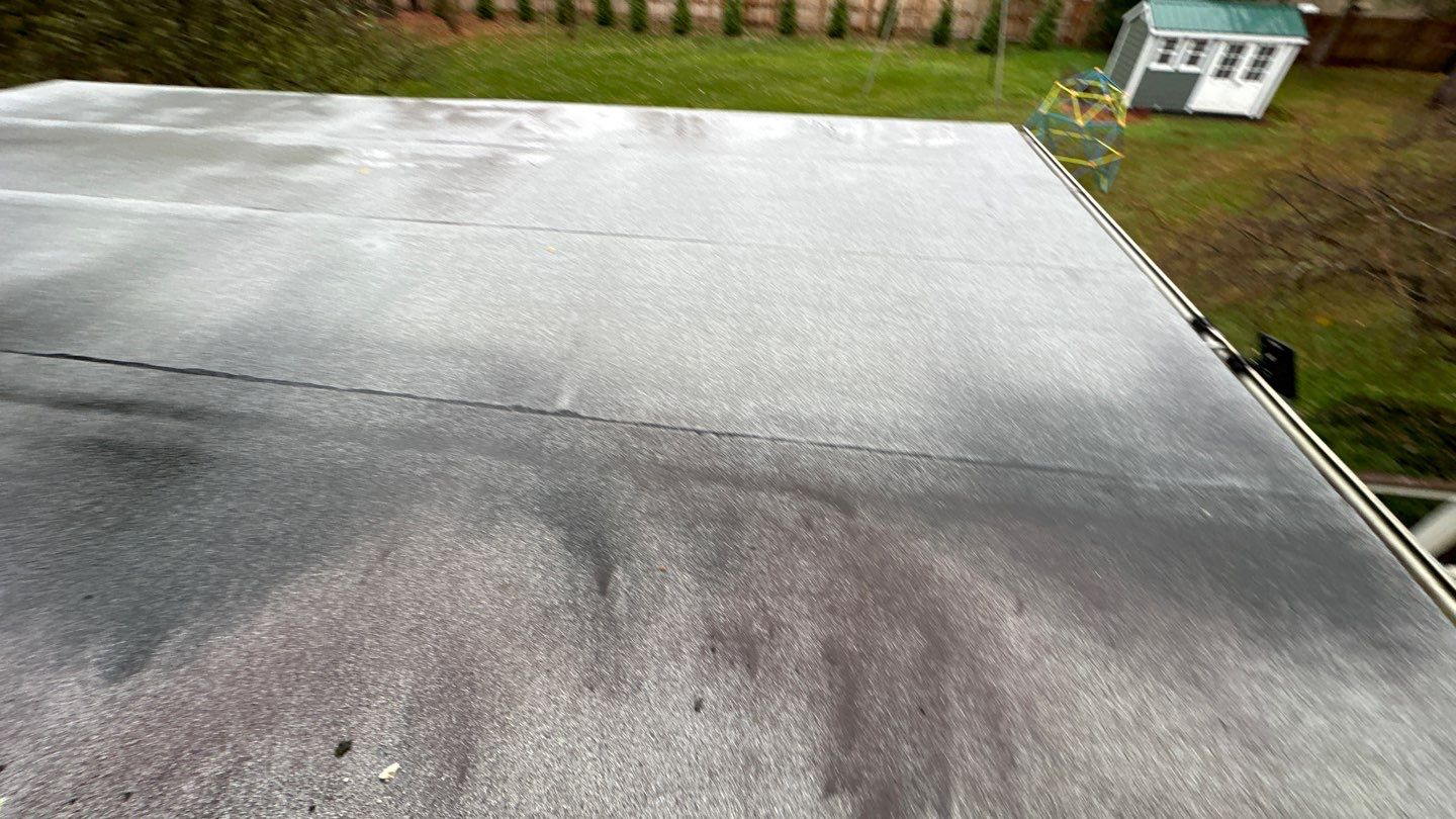 Herndon: CertainTeed Landmark Pro Designer Shingles in Max Def Driftwood by RM Banning, Inc.