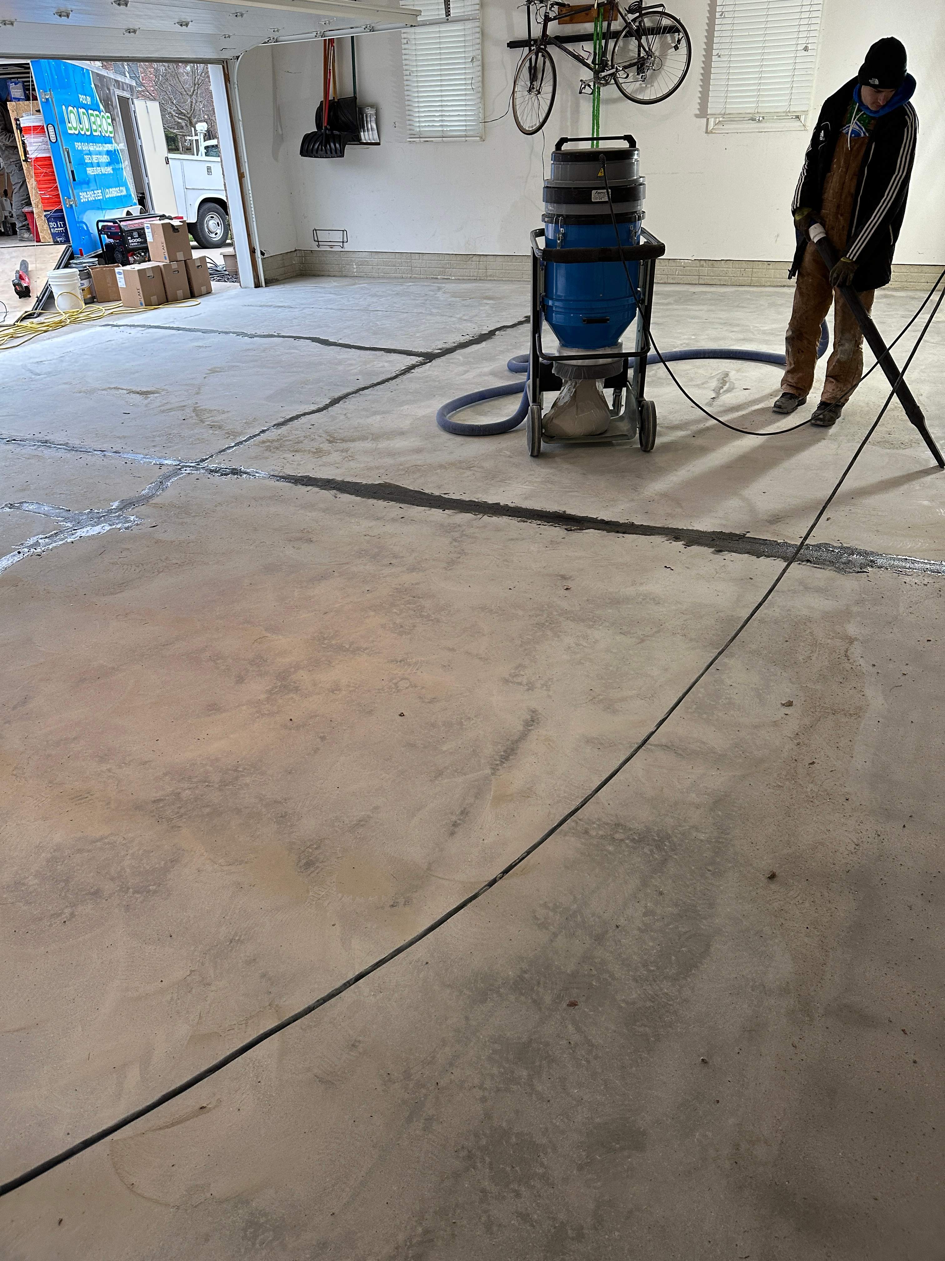 Creekbed Garage Bloomington by Loud Bros