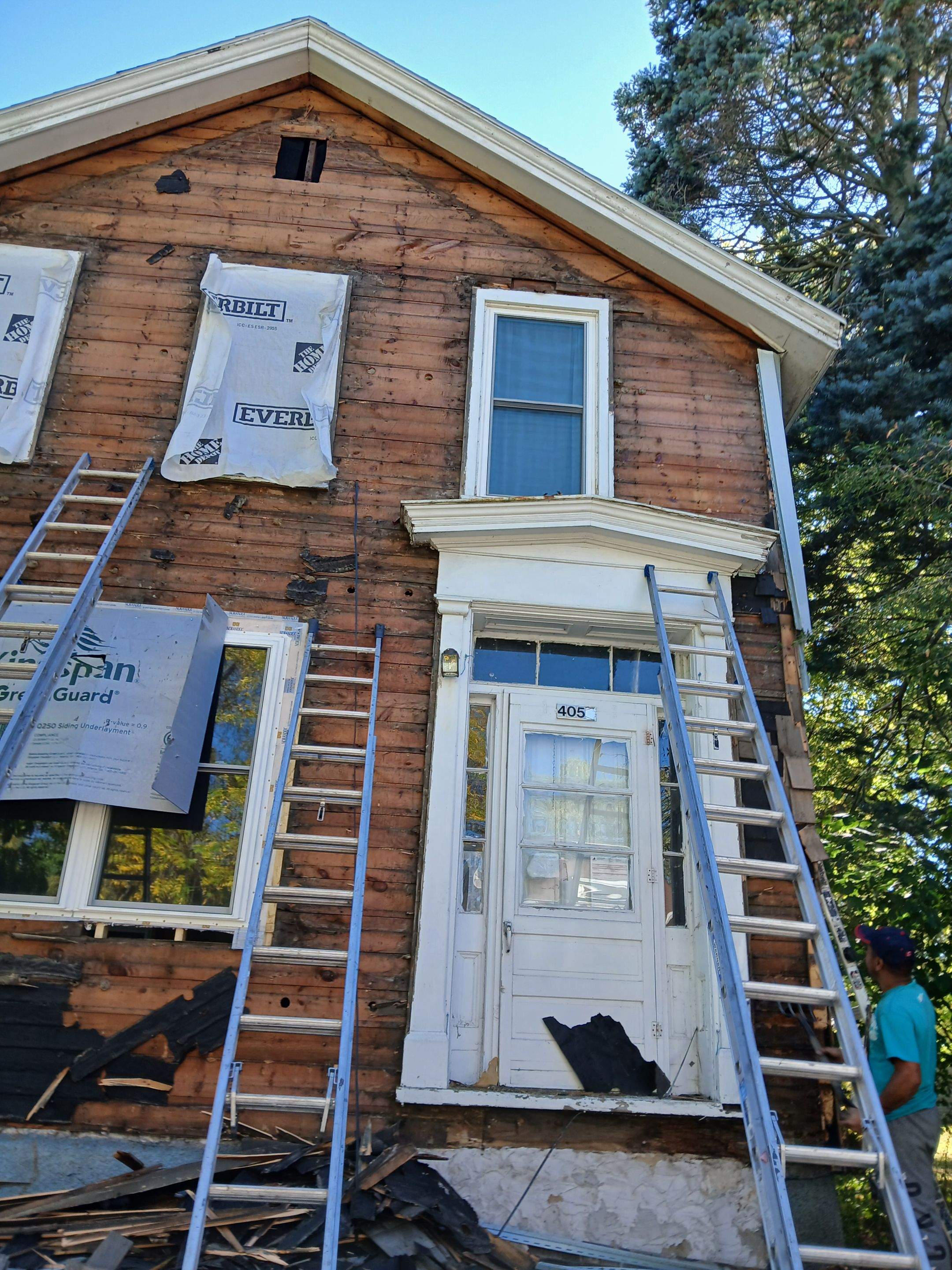 FULL HOME SIDING MAKEOVER SHEBOYGAN  by Gellings Roofing & Siding