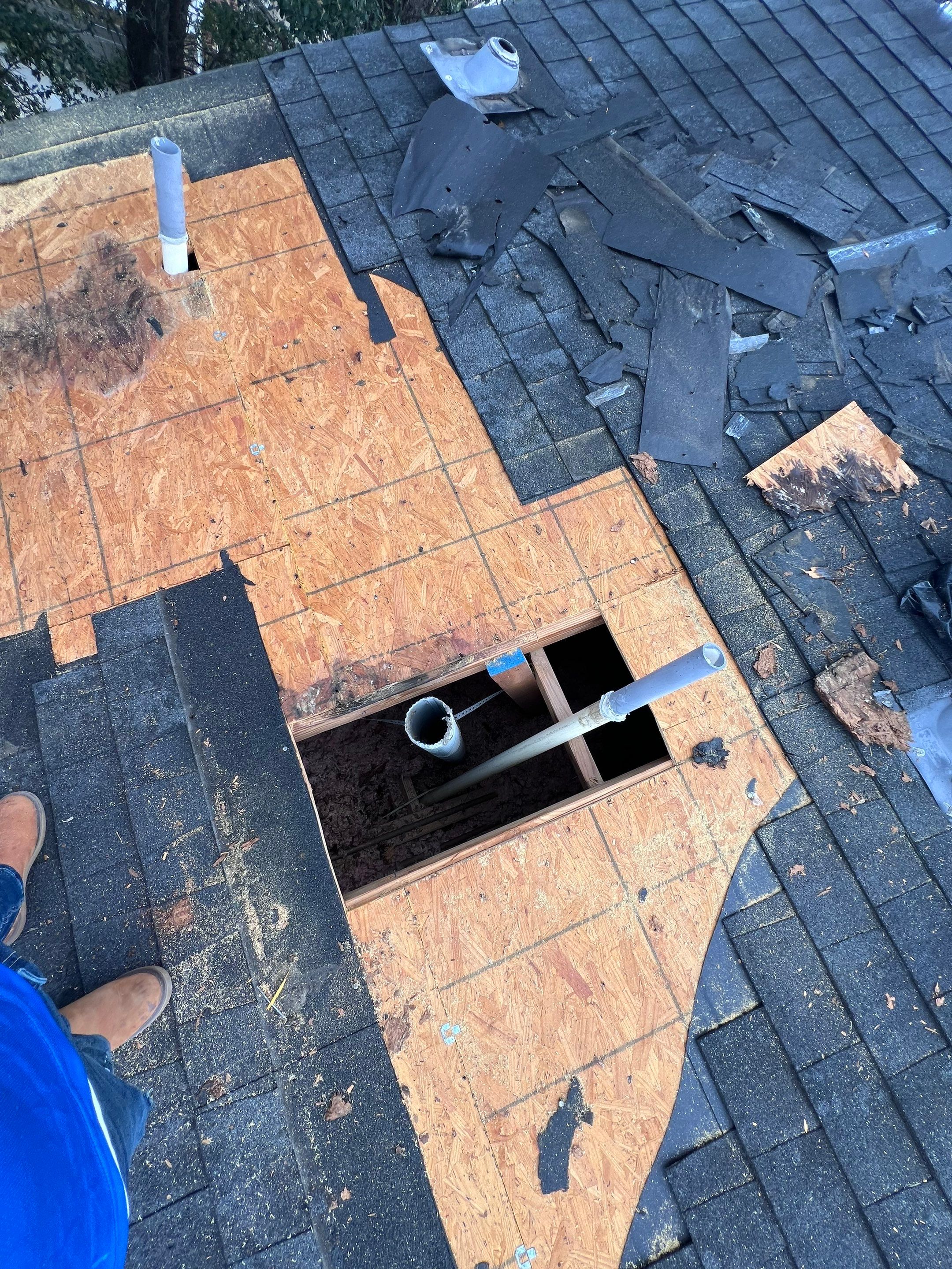 Hail Damage using Owen's Corning Duration (Lifetime) Shingles by Roof Repair Company