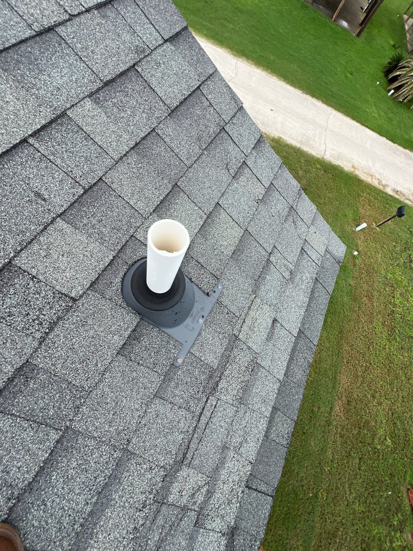 Hail Damage using Owen's Corning Duration (Lifetime) Shingles by Roof Repair Company