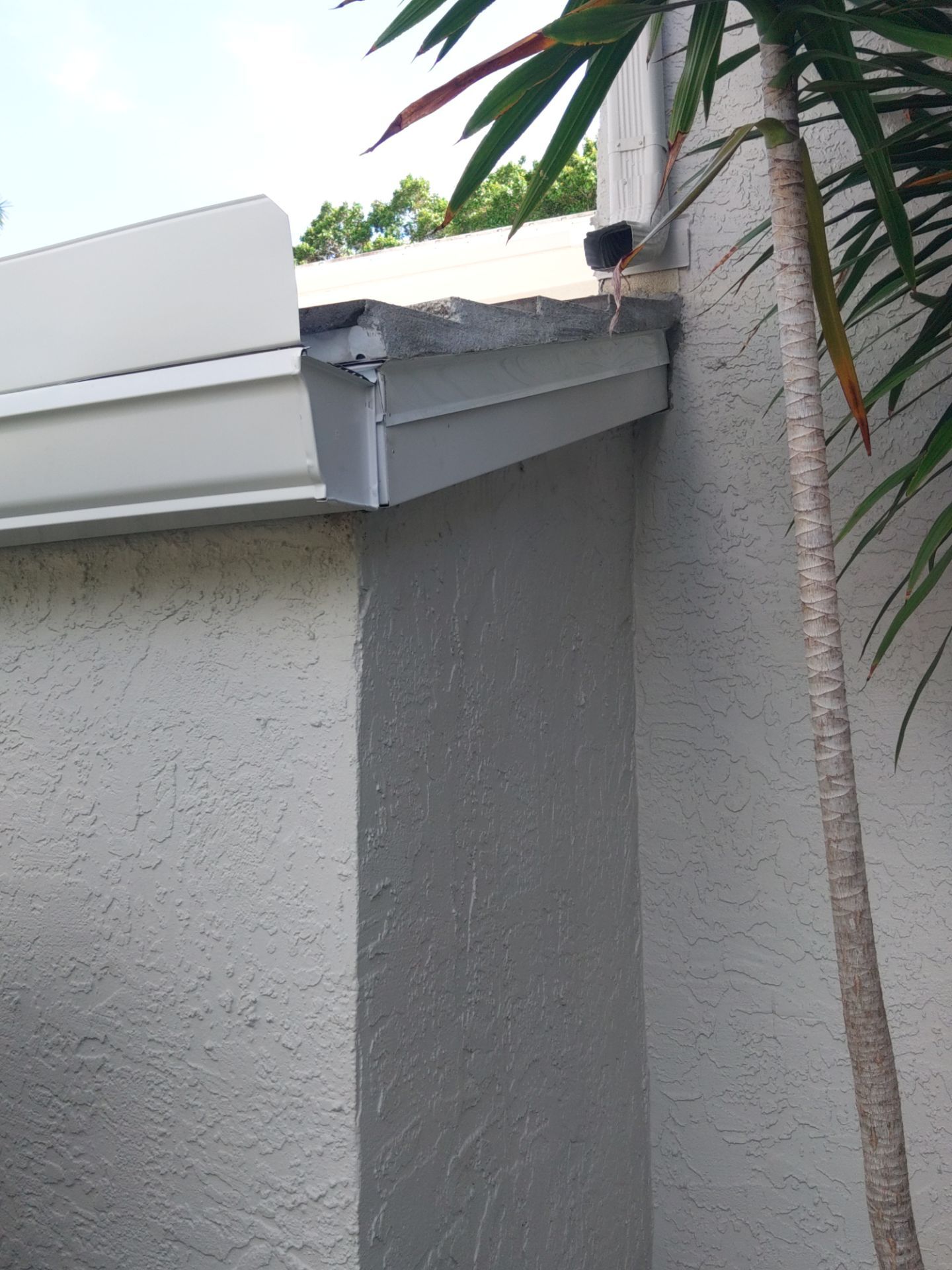 Gutter Guard System Installation in Sarasota FL by Gutter Professors