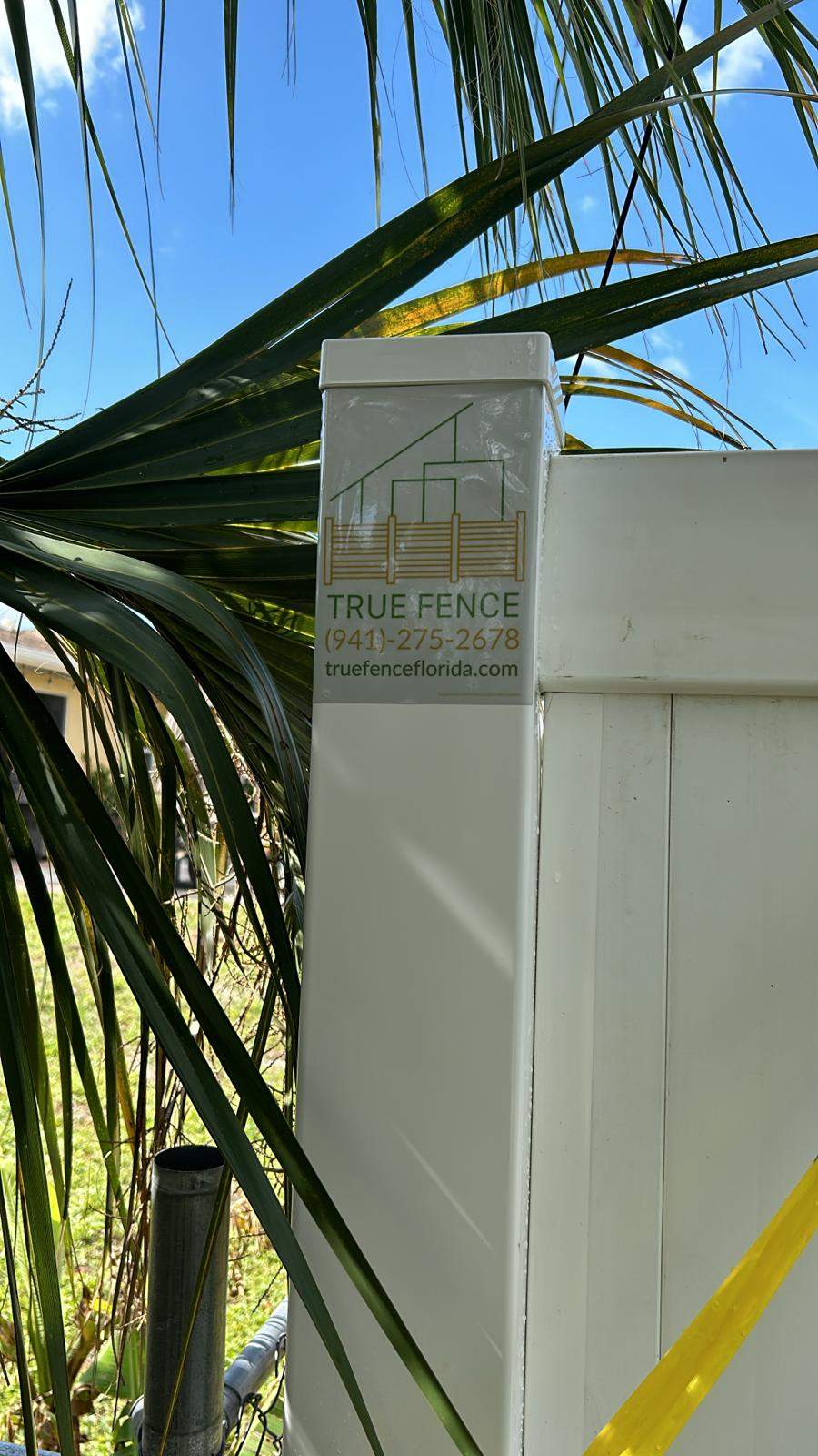 White Vinyl Privacy Fence Installation in Port Charlotte by True Fence LLC