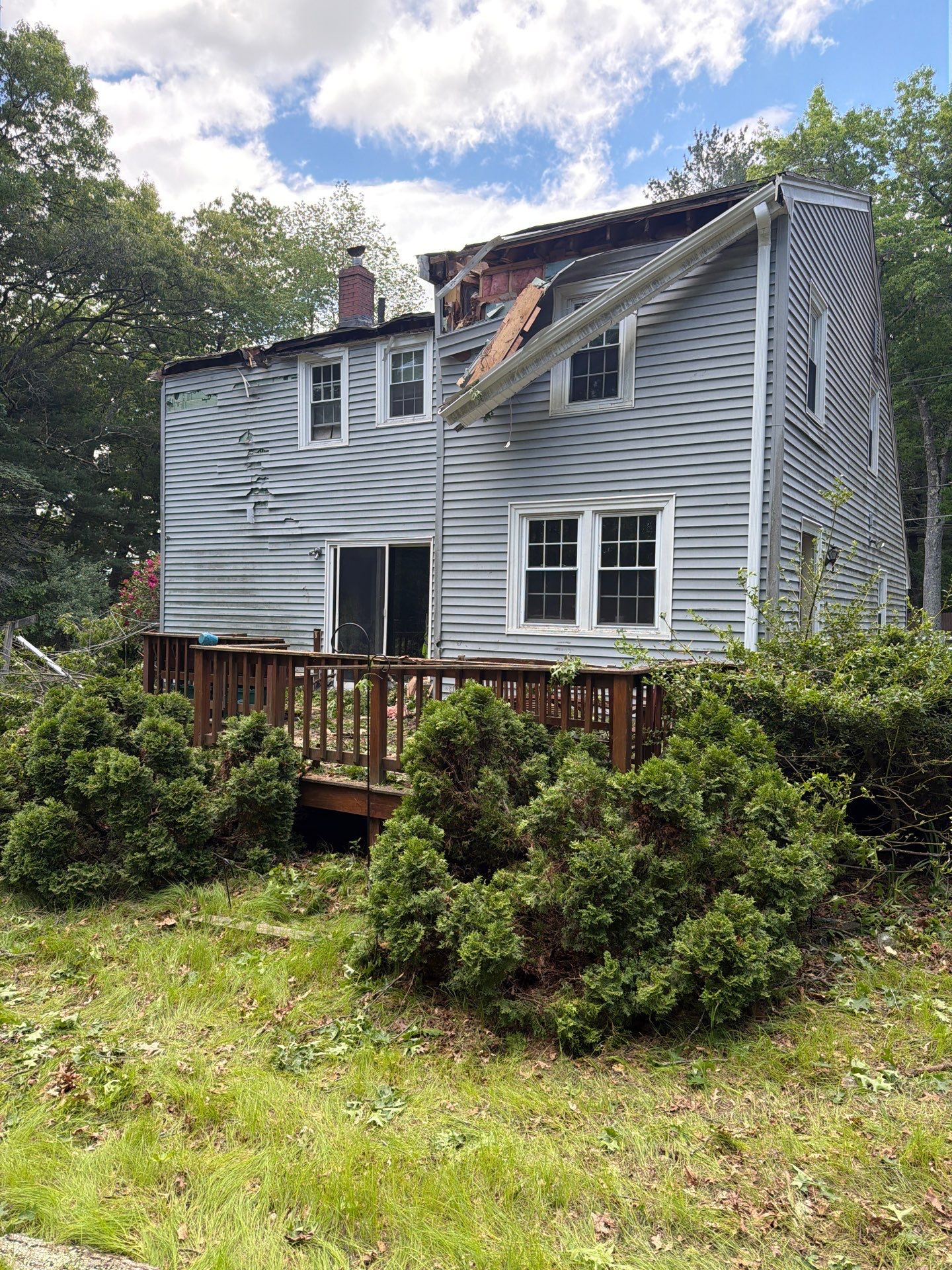 Emergency Temporary repair due to a Tree impact in North Reading by Boston Board Up
