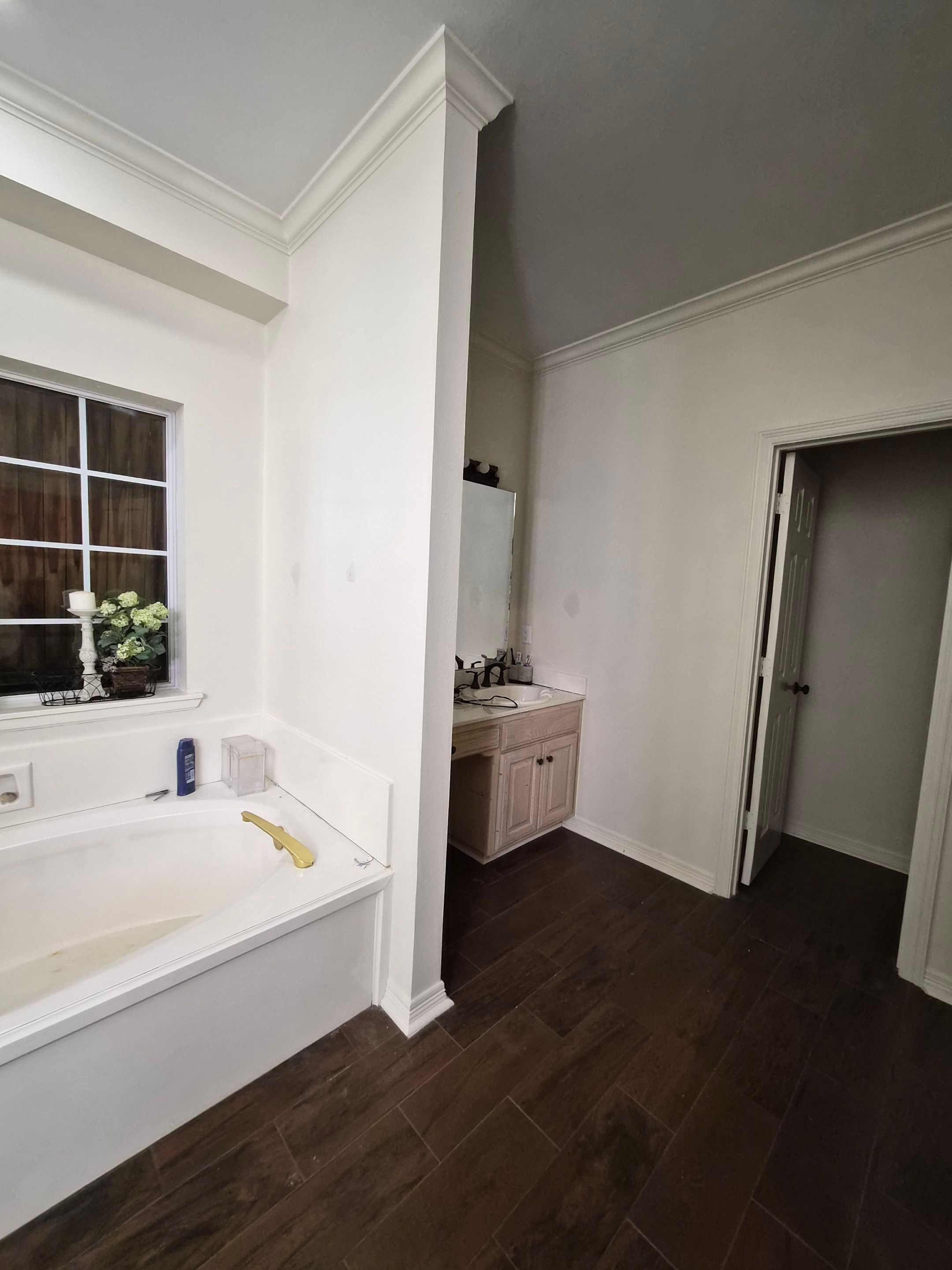 Interior Repaint in Hide-a-Way, Texas by Quality Coats Painting
