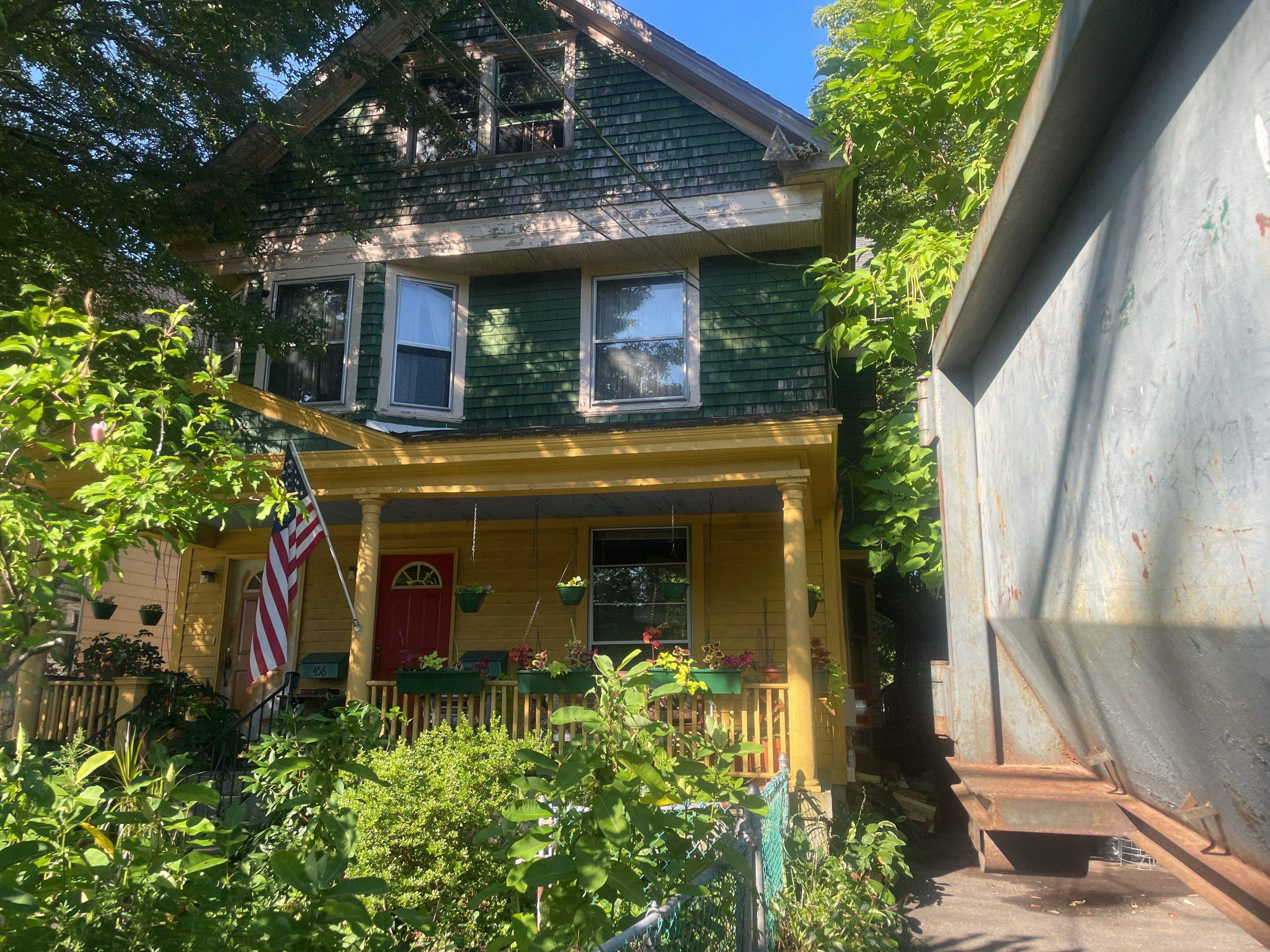 Deck Installation using EPDM substrate by A Plus Exterior