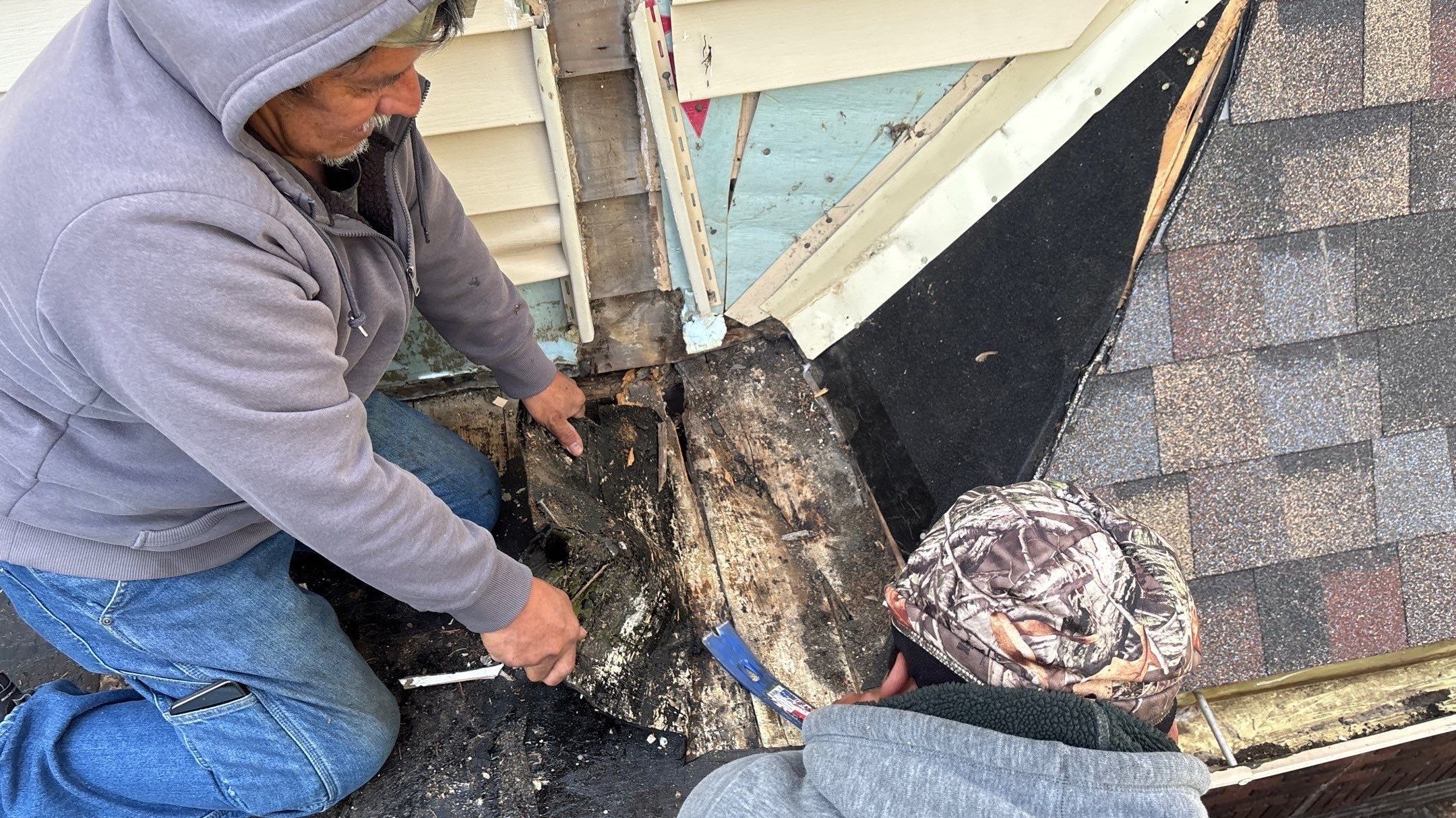 Roof Replacement using Owens Corning Summer Harvest by 180 Contractors