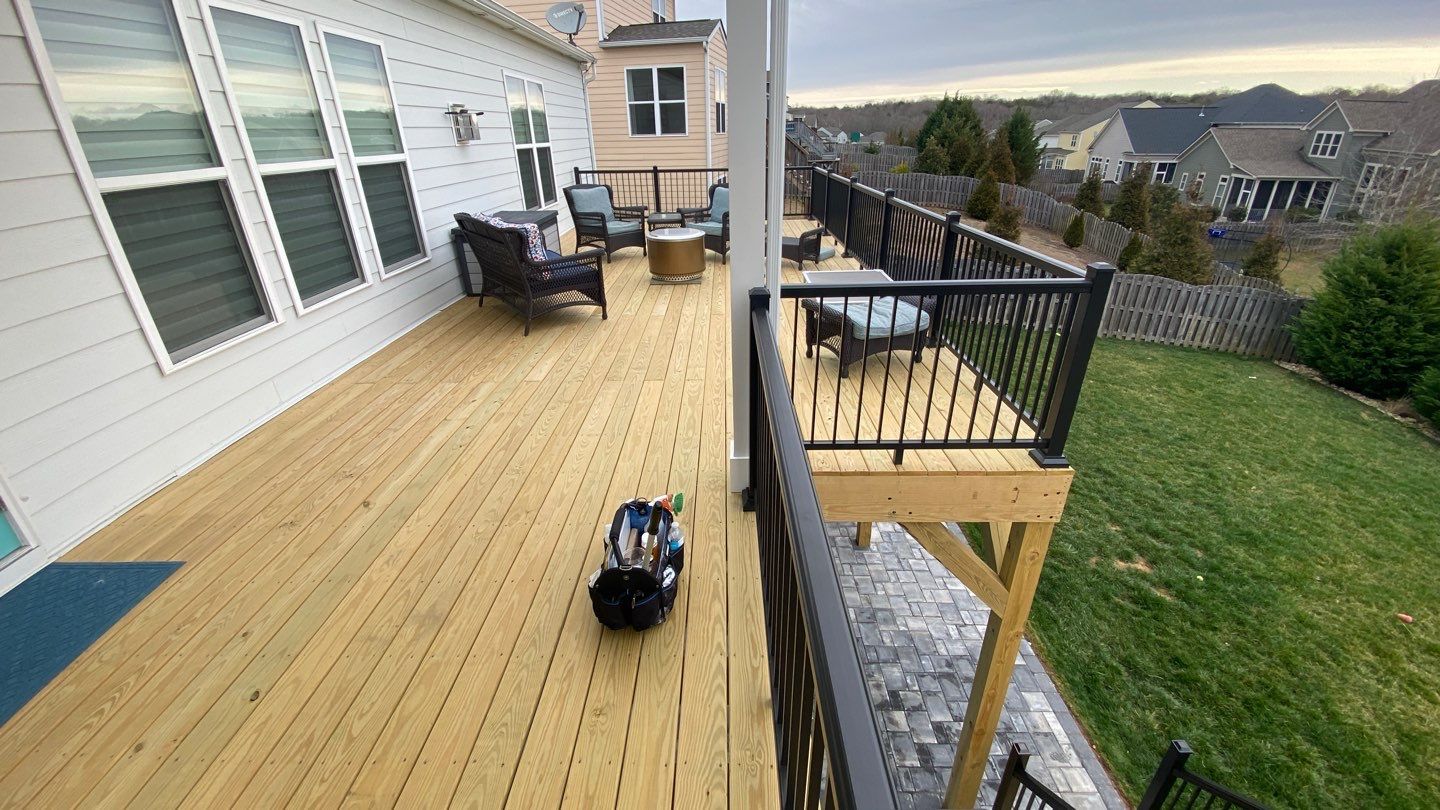 Deck using AcryFin by DuraSeal