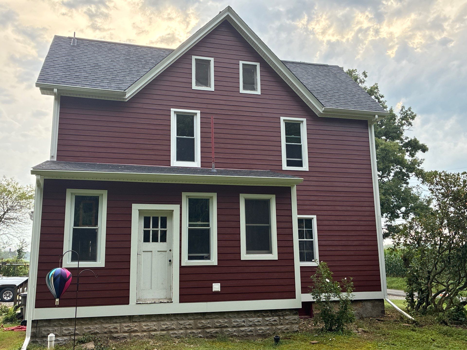 Full House Siding Renovation and Exterior Repairs in Valencia, Pennsylvania by Ideal Siding Pittsburgh