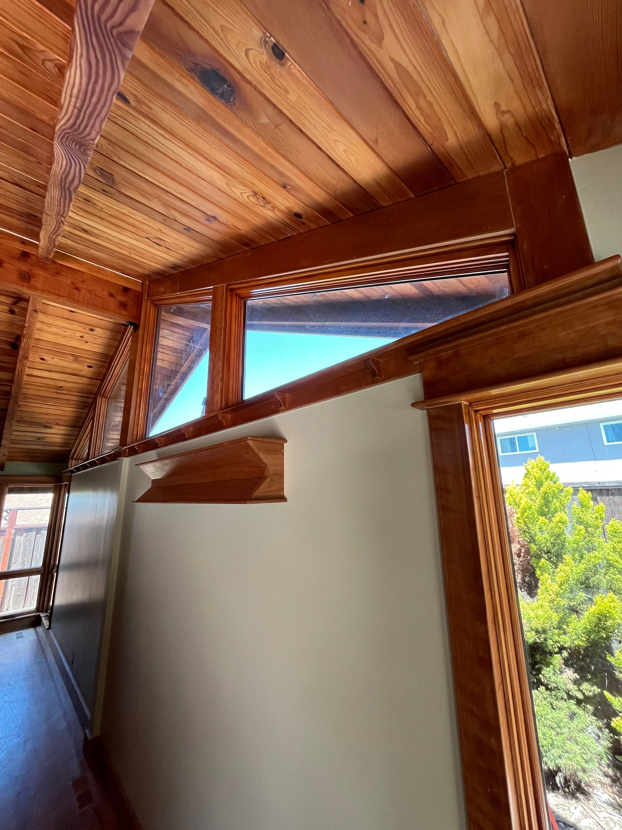 Custom interior painting and decorating by Herrera’s Bay Area Painting inc.
