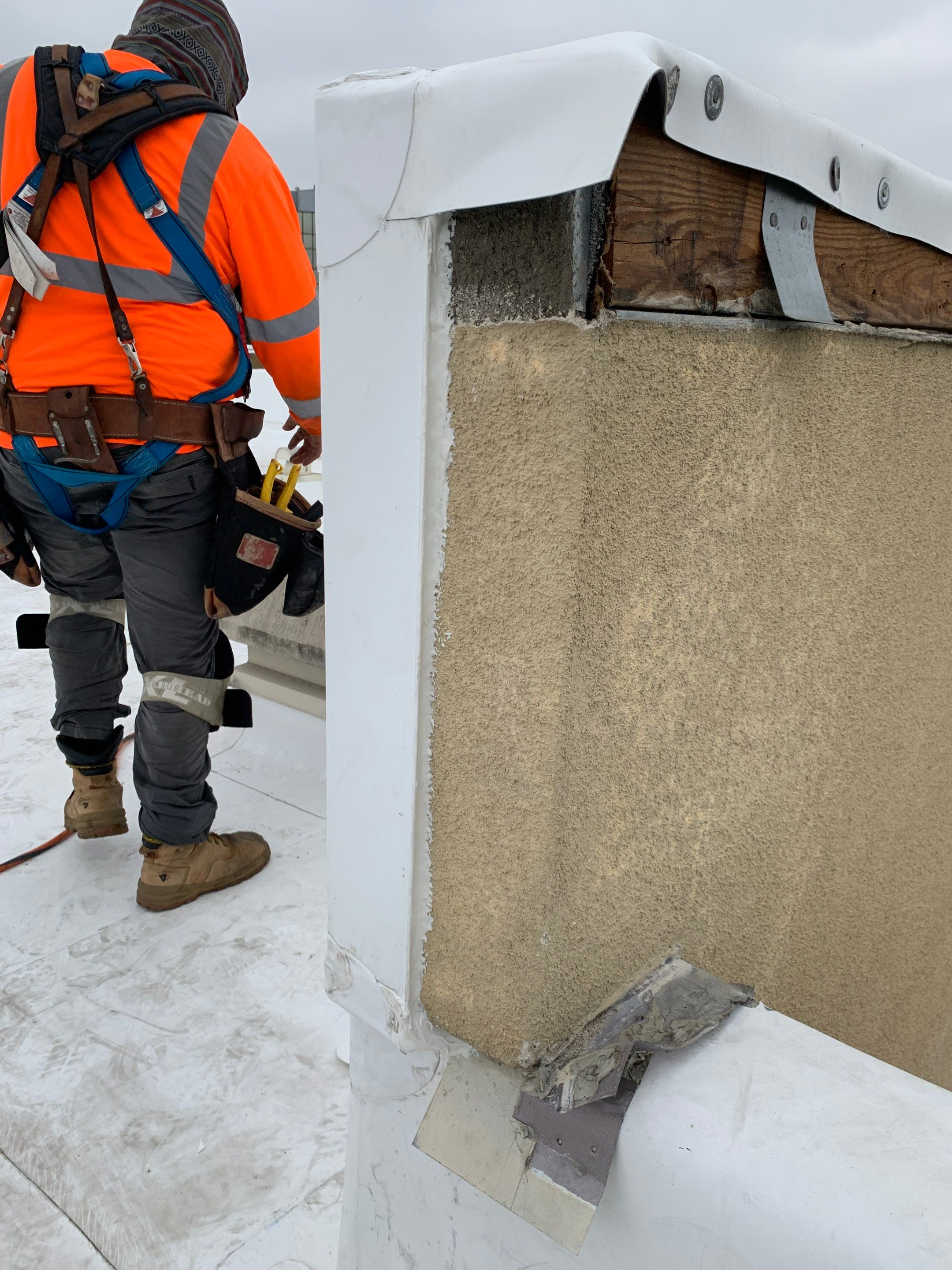 360 @ EL SEGUNDO by LA Roof Systems Corporation