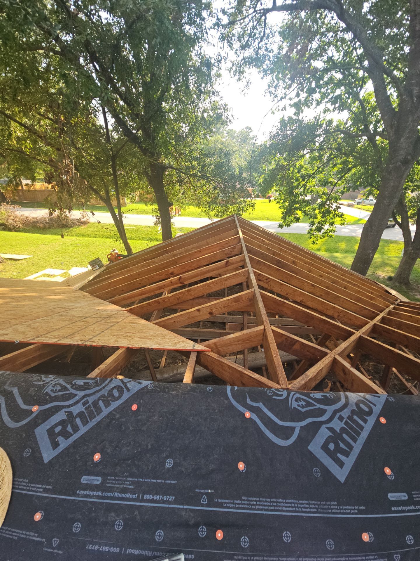 Residential Roofing Installation using Owen's Corning Duration (Lifetime) Shingles by Roof Repair Company
