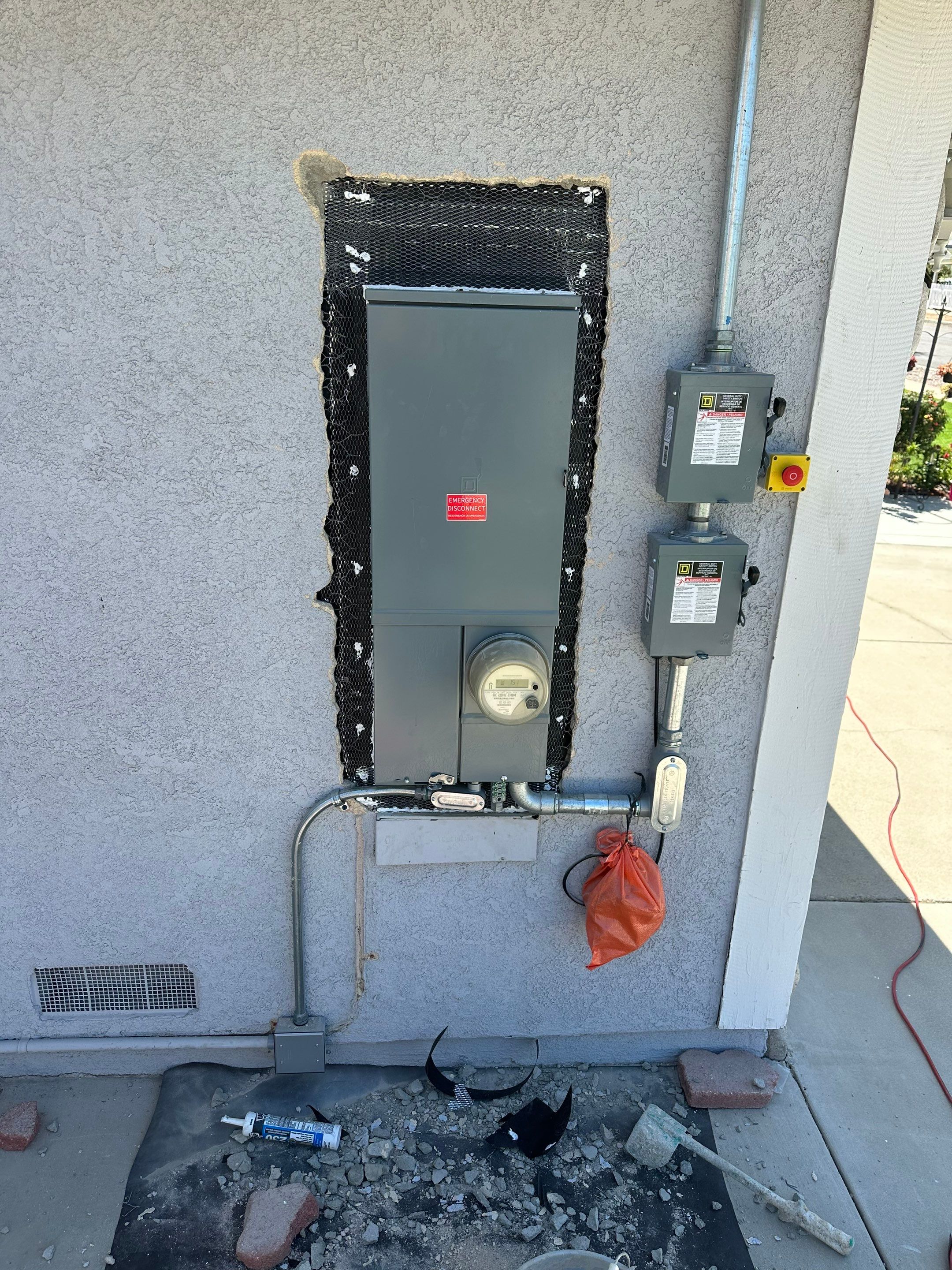 Residential Solar Array and Dual Tesla Powerwall Storage in Corona by VIBE SOLAR