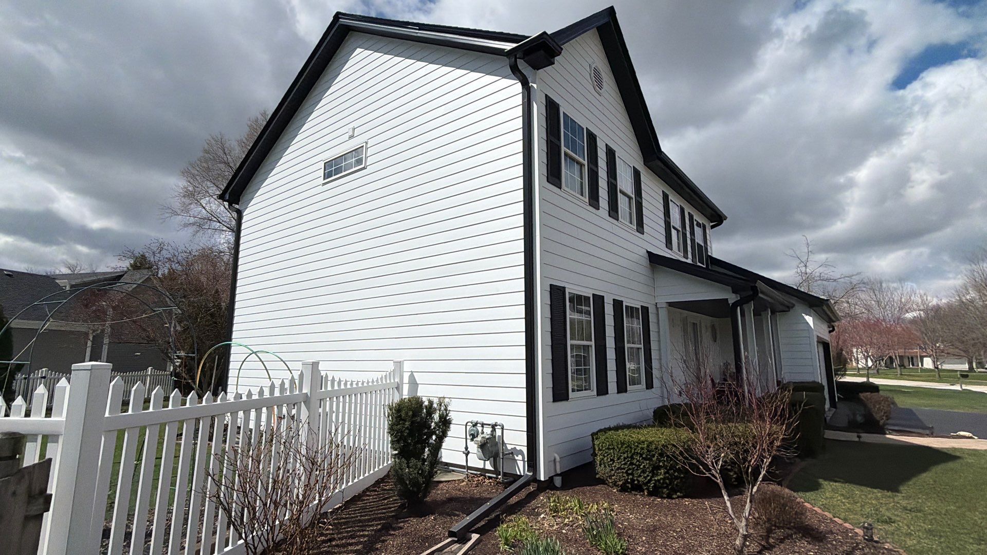 Roof and Siding Replacement by Pro Home Services Inc