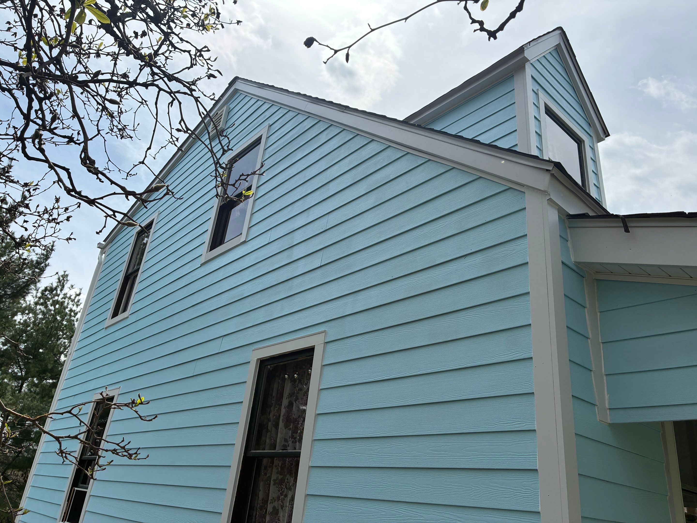 Wood Siding to James Hardie Lap Siding with Custom Paint by Ideal Siding Pittsburgh