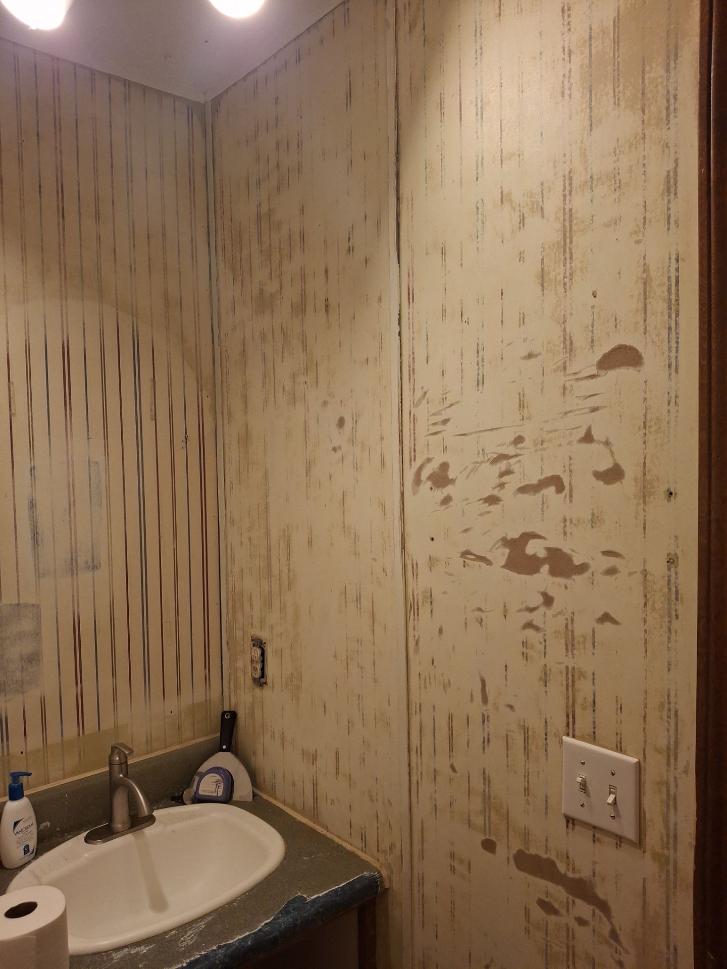 Transforming an Interior in Murchison, TX by Quality Coats Painting