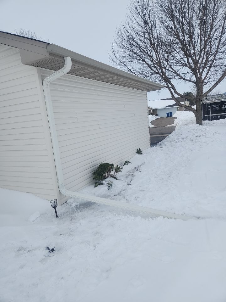 5" Gutters In Foley by Next Level Seamless Gutters / Exteriors Inc.