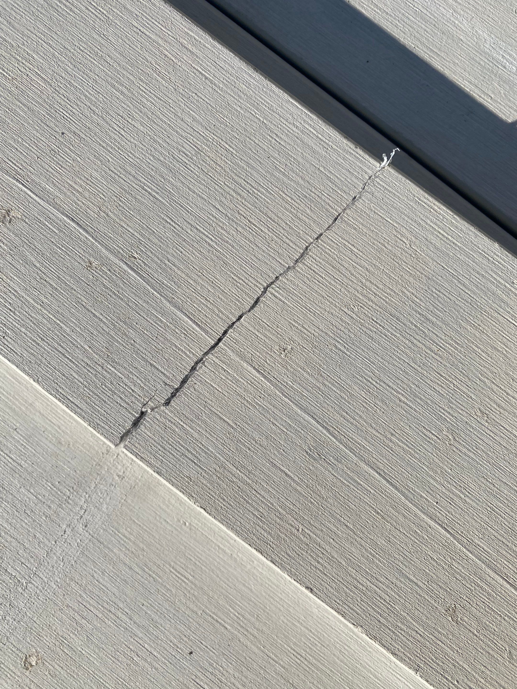 Reston: Residential Siding Replacement with James Hardie Statement Beaded Plank in Cappuccino Muffin by RM Banning, Inc.