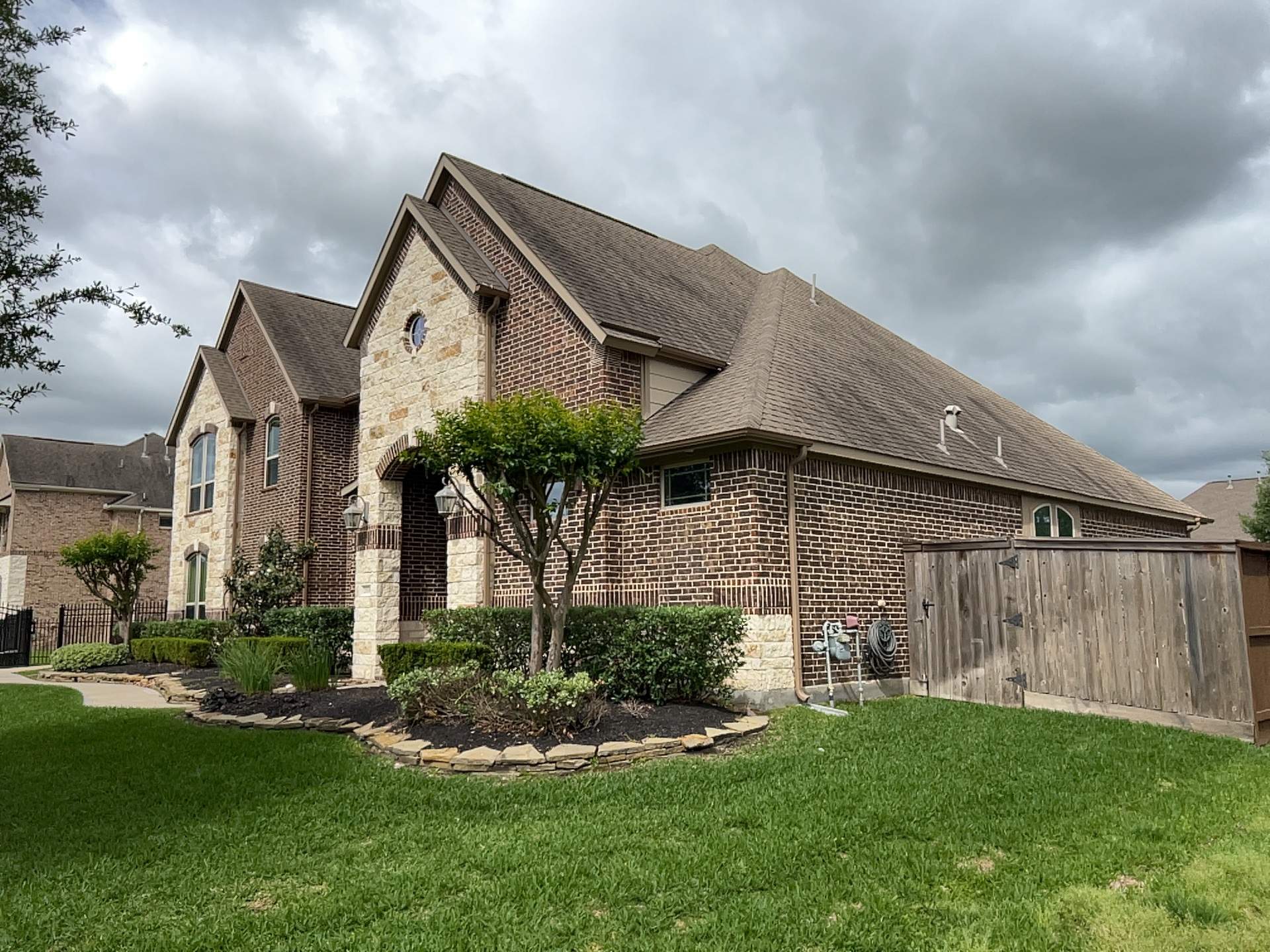 Residential Roofing Installation using Owen's Corning Duration by Roof Concepts Construction