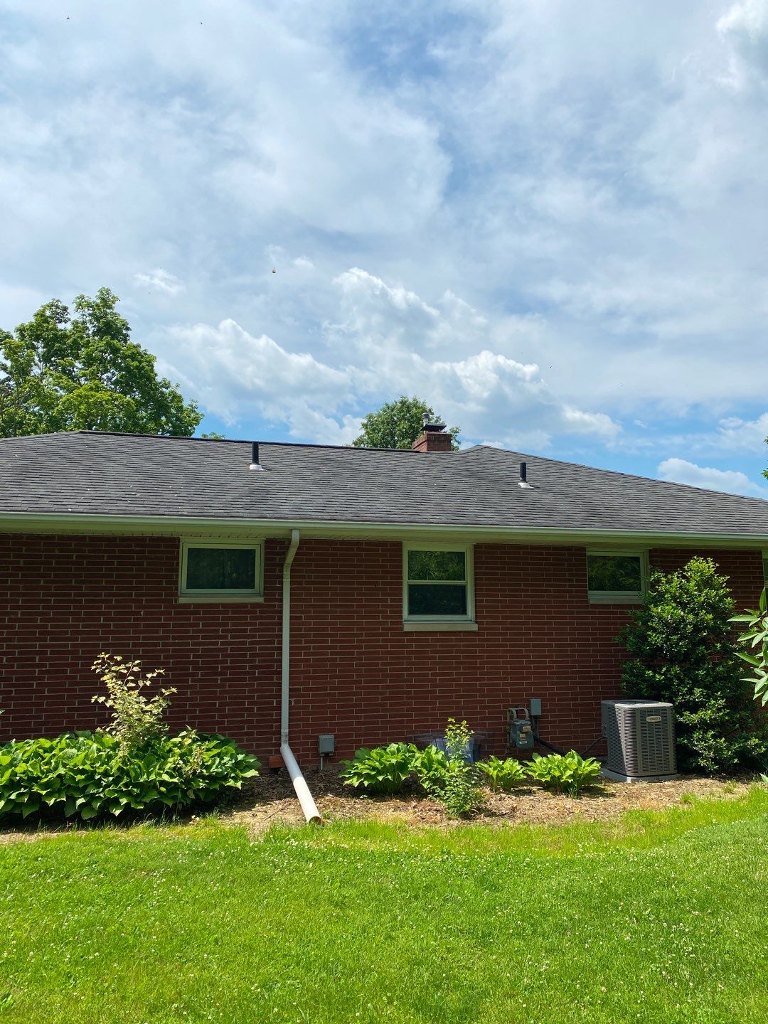 Landmark Pro Installation in Lewis Center by Best Roofing & Siding Company
