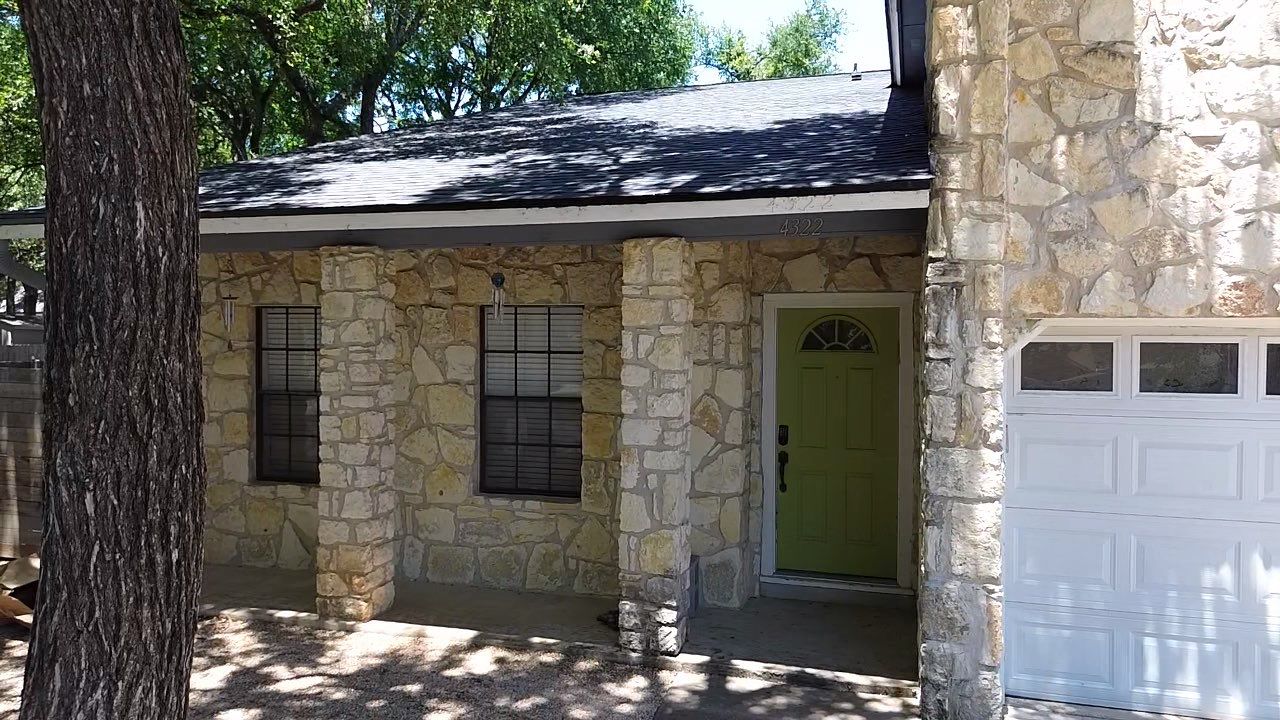 Onyx Black - Owens Corning TruDefinition Duration by RoofsOnly.com